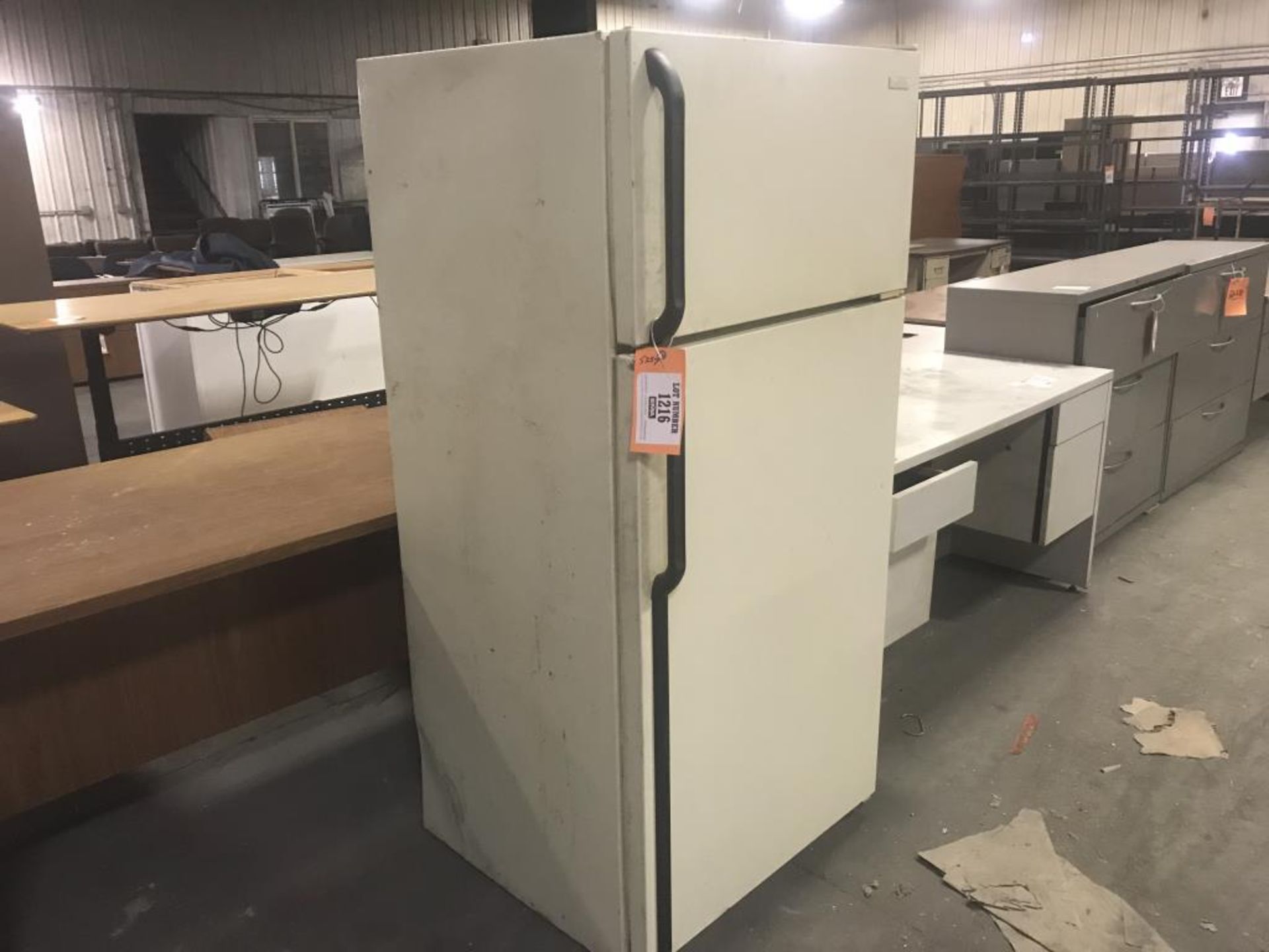 Refrigerator