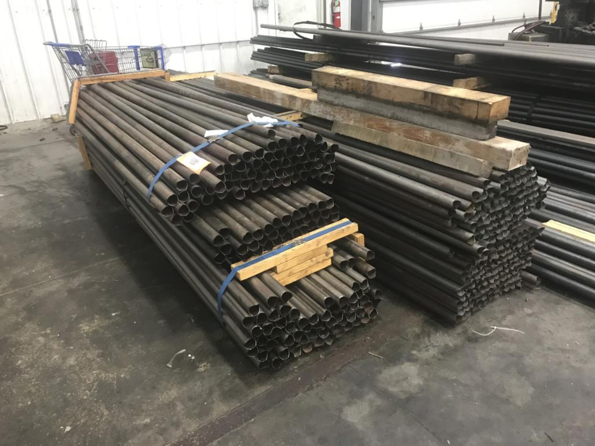 Steel tube