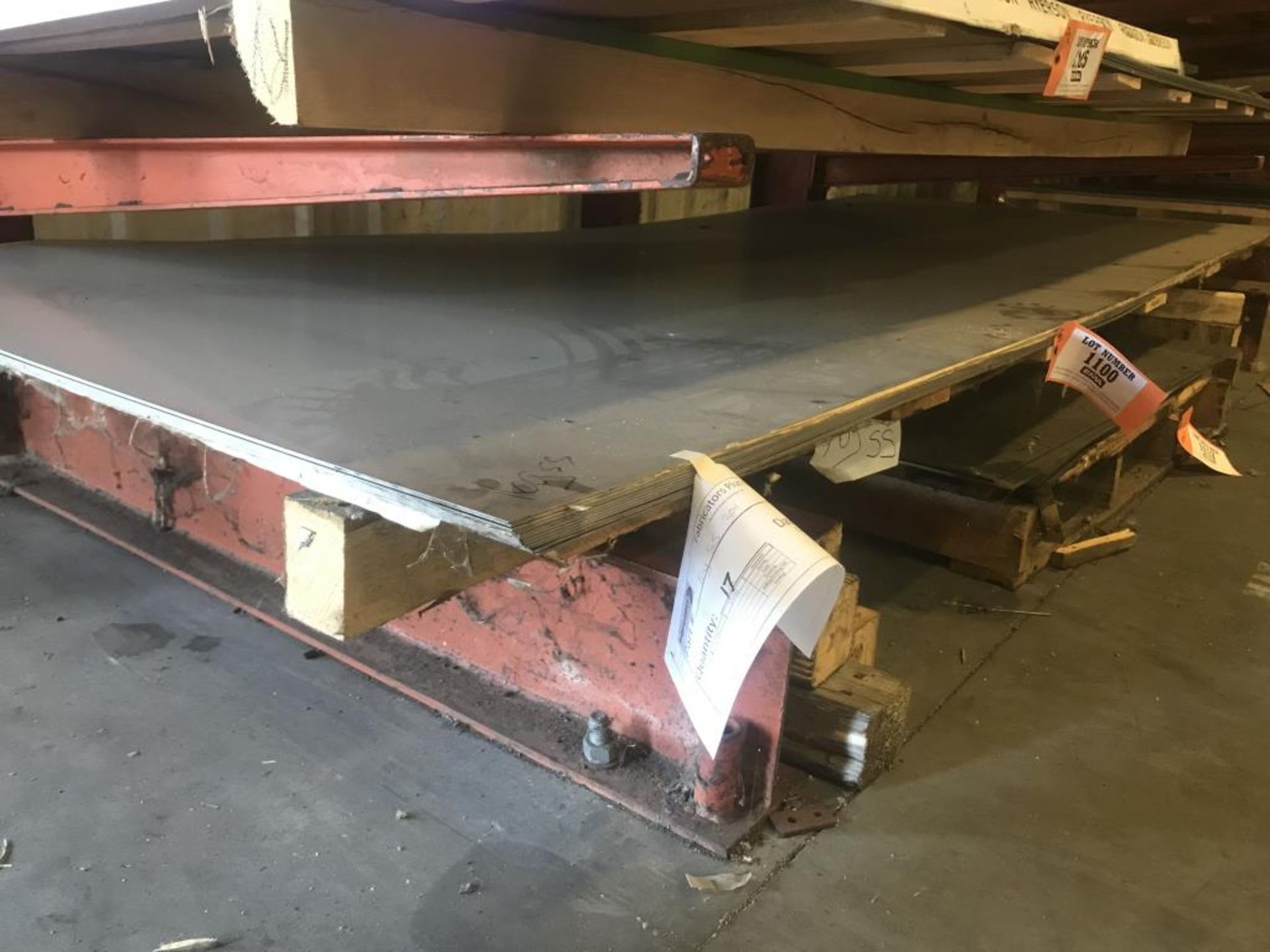 Stainless steel sheet