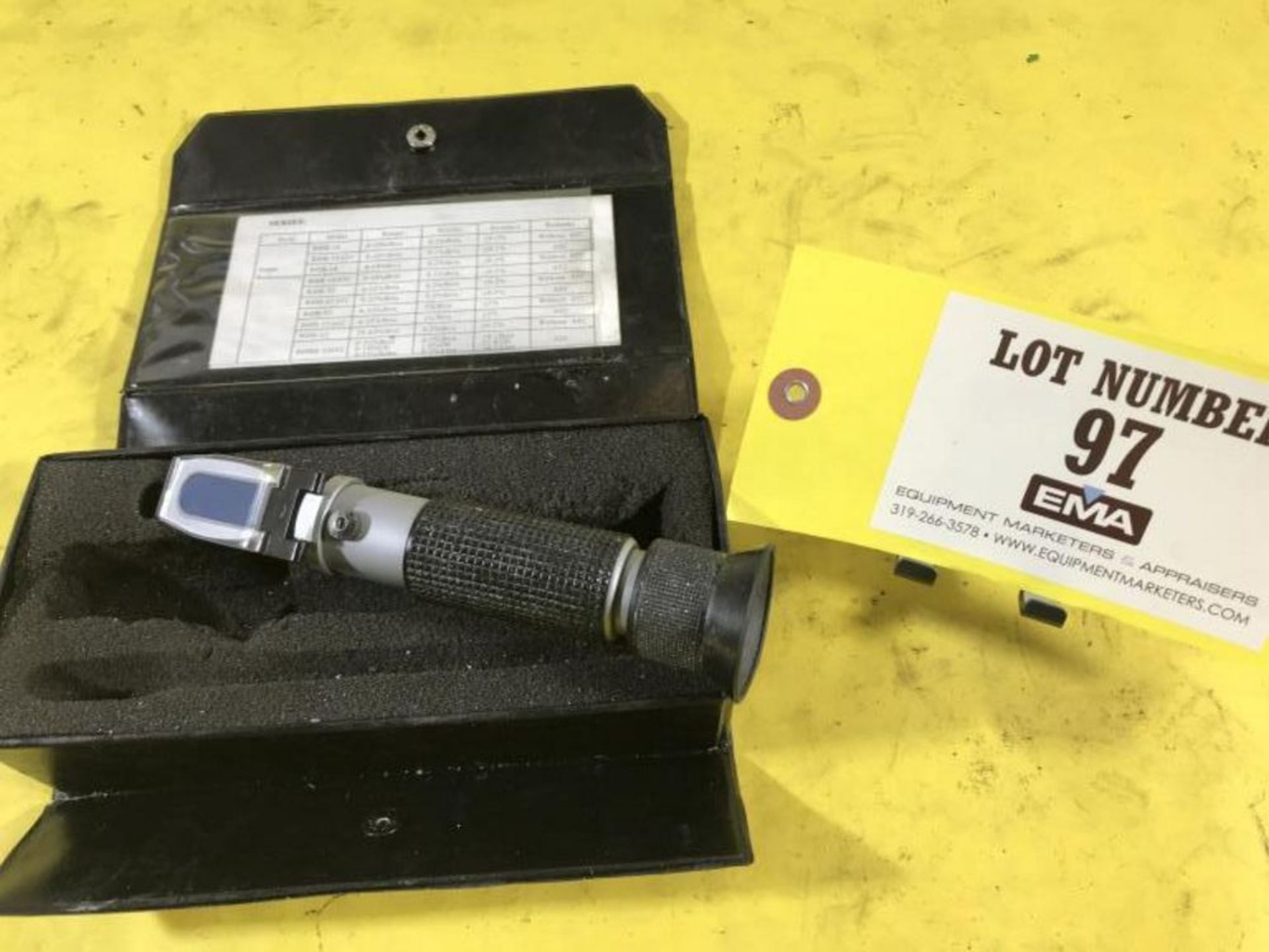 Portable Refractometer