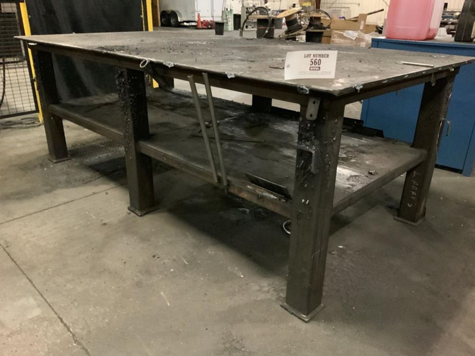 Layout welding table