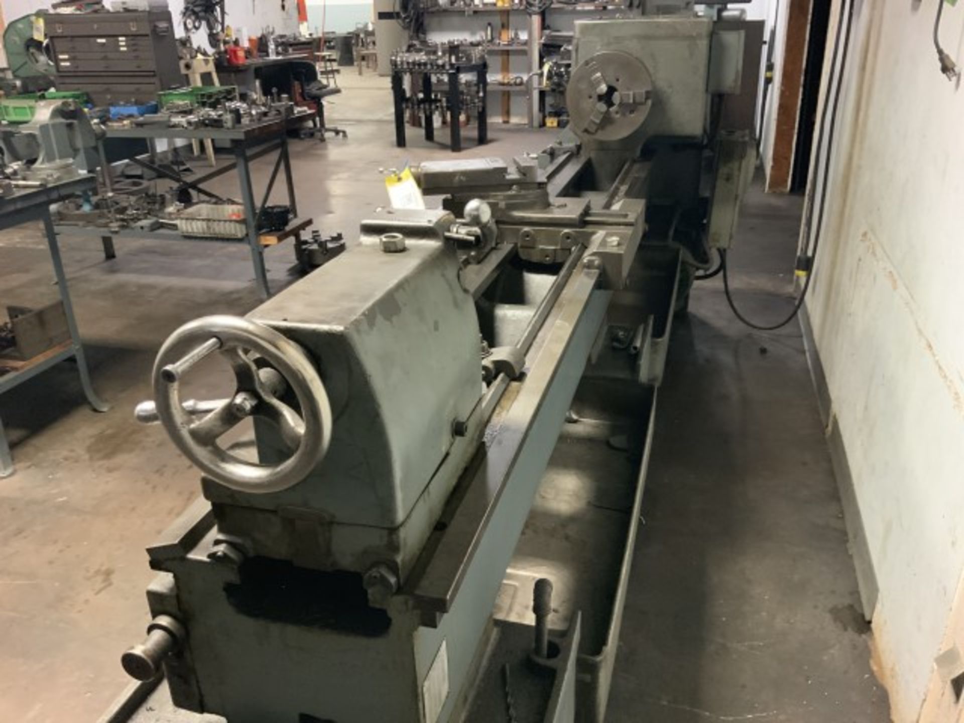 Engine Lathe - Image 5 of 6