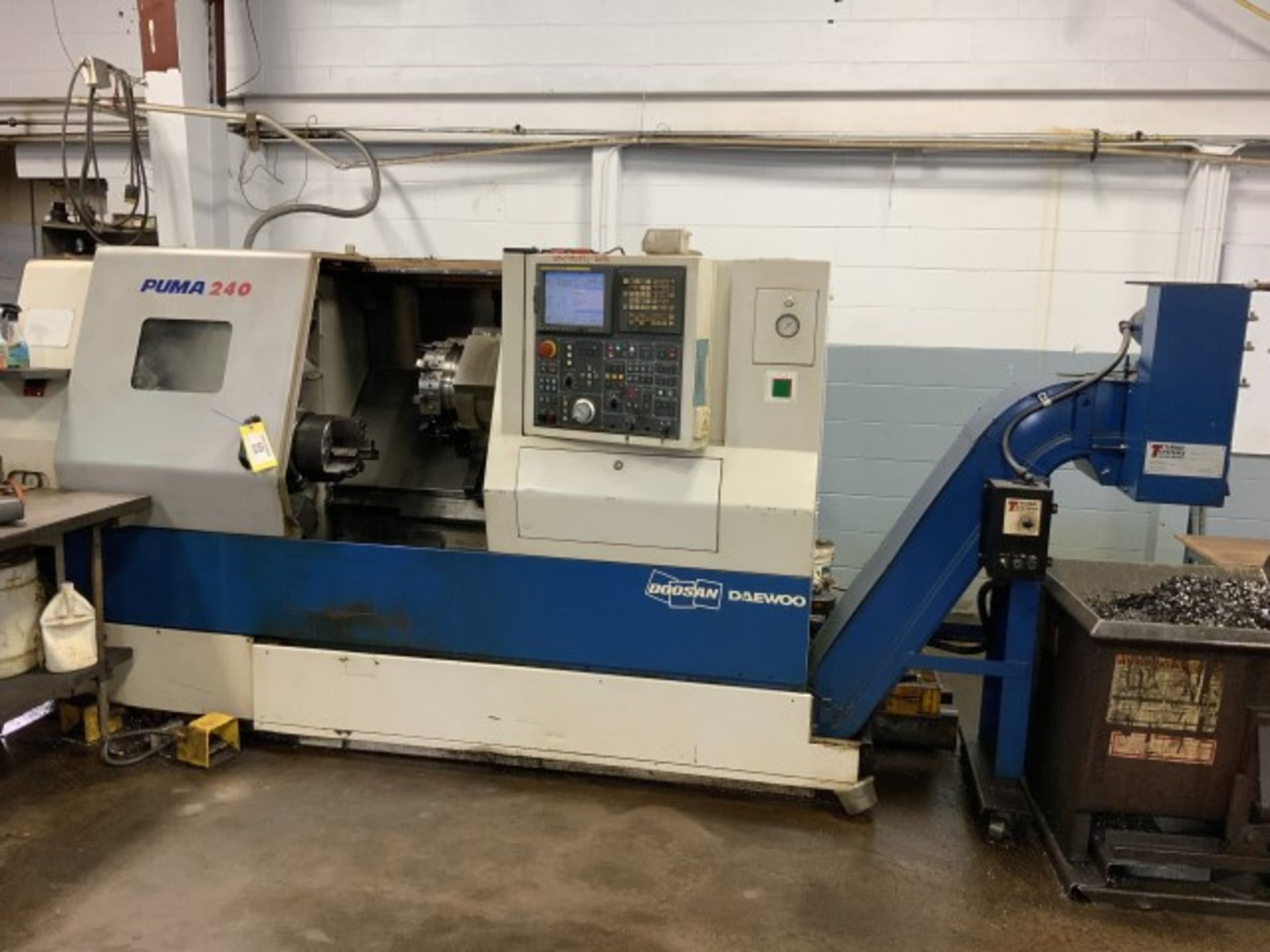 2005 Doosan Daewoo CNC Lathe, Model Puma 240C