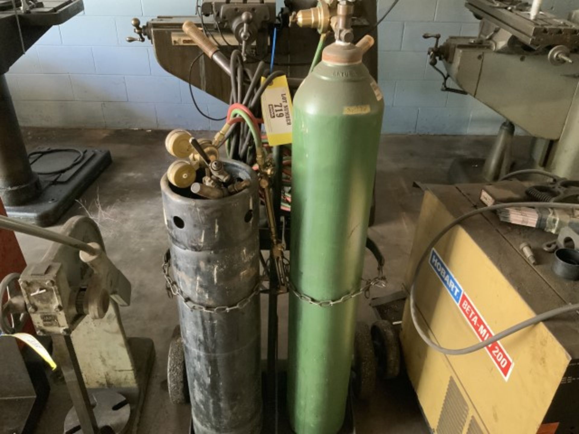 Oxygen acetylene torch