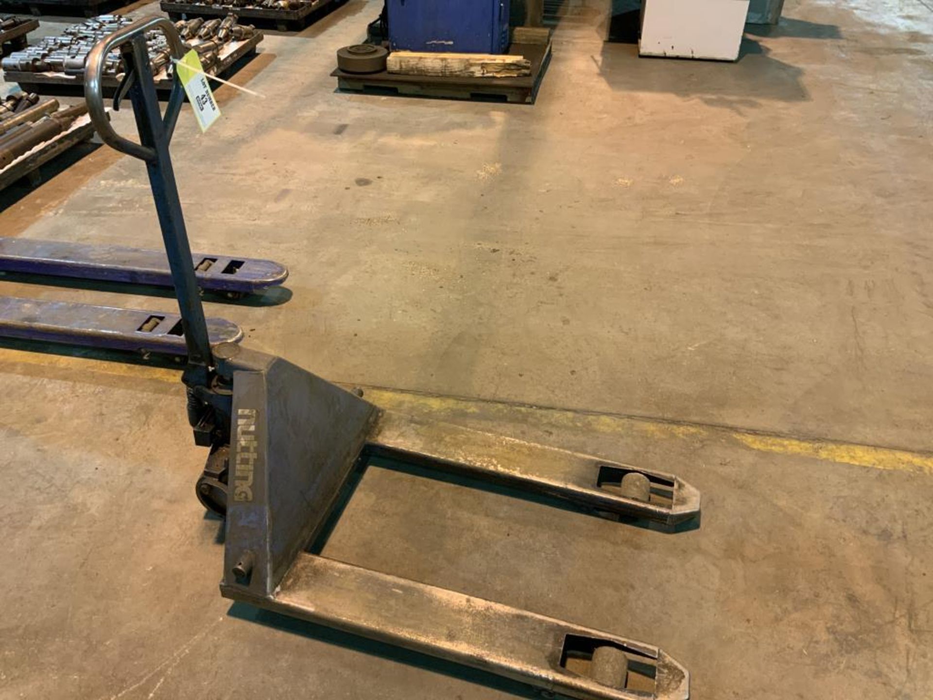 Pallet jack