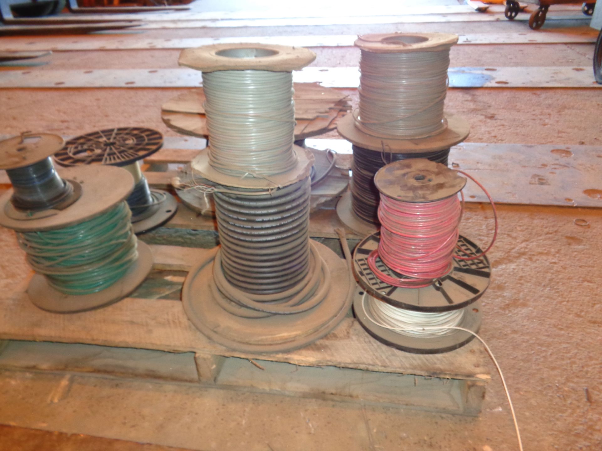 Lot of 22 Rolls of Copper Wire - 457 LBS - Image 5 of 5