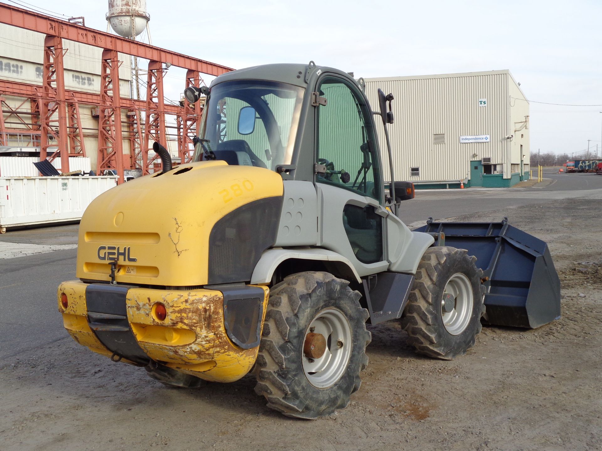 Gehl 341-02 Wheel Loader - Image 13 of 19