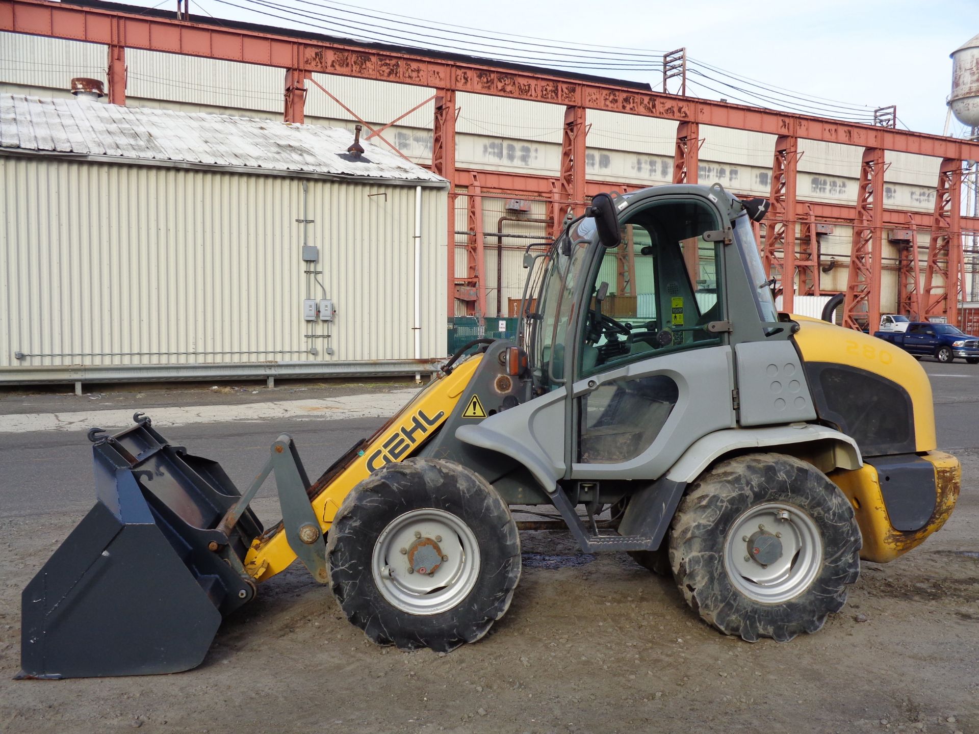 Gehl 341-02 Wheel Loader - Image 10 of 19