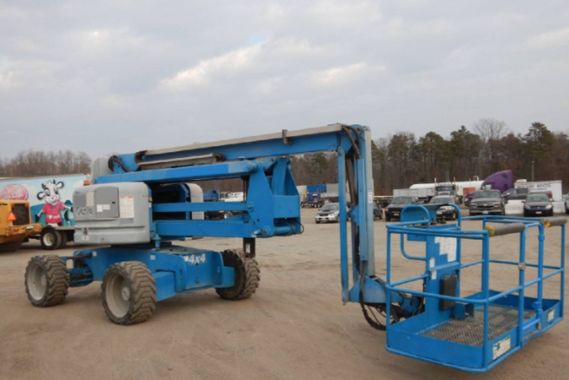 2012 Genie Z60/34 60ft Articulating Boom Lift - Image 4 of 5