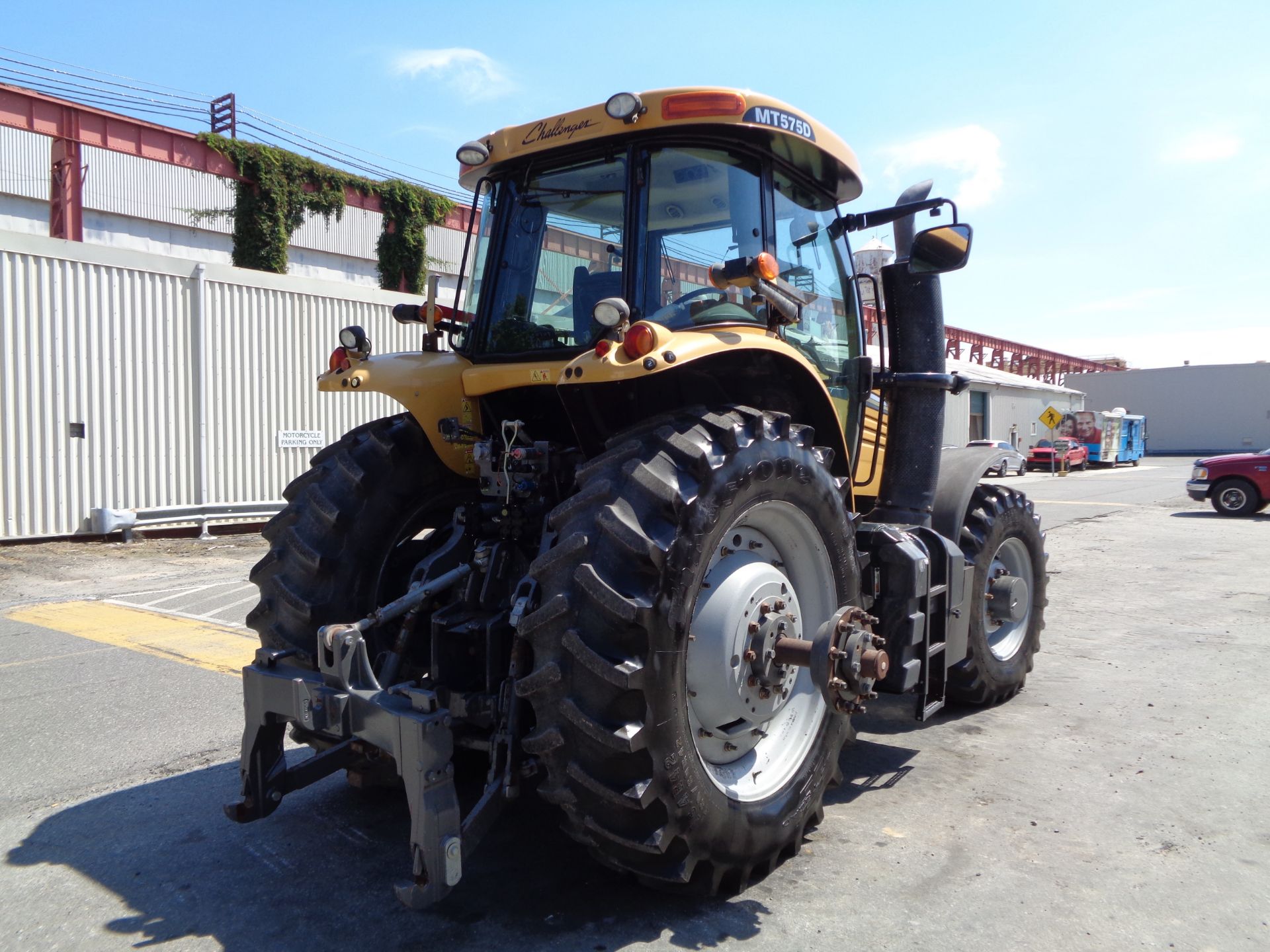 2013 Challenger MT575D Tractor MFWD - Bild 9 aus 12