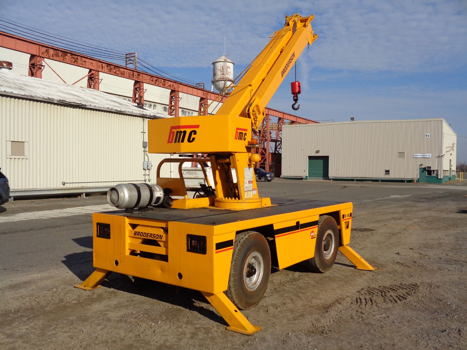 Broderson Carry Deck Crane IC80-2D - 17,000 lbs - Image 9 of 14