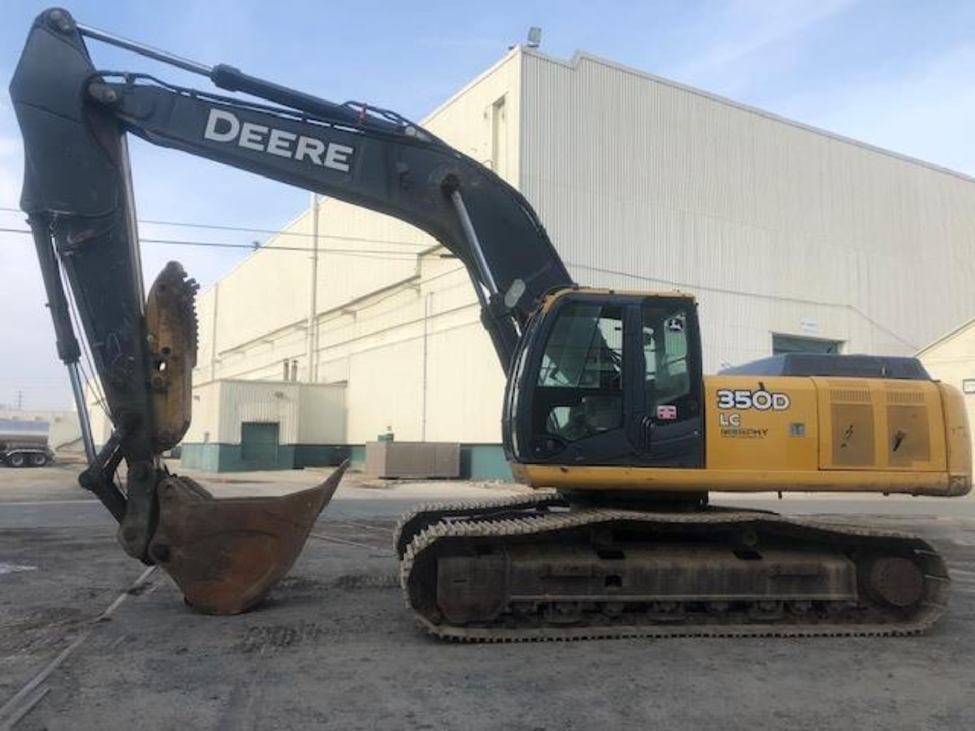 2011 John Deere 350DLC Excavator Backhoe - Image 7 of 31