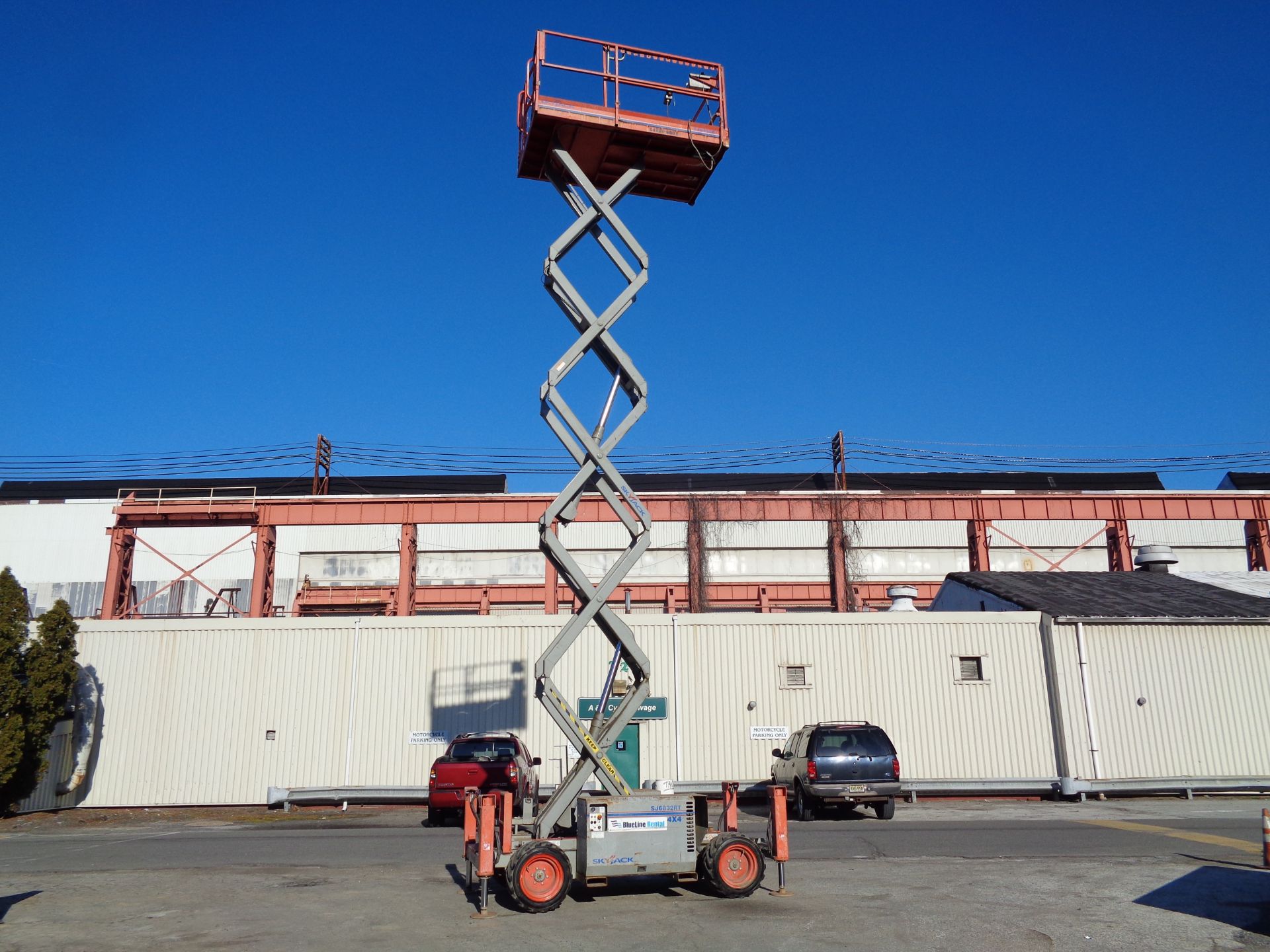 2011 Skyjack SJ6832RT 32ft Scissor Lift - Image 4 of 30