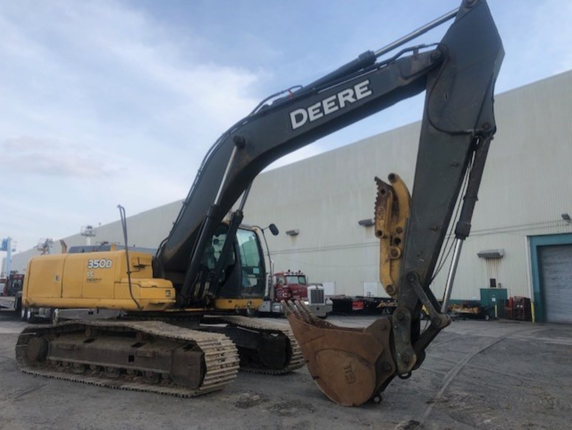 2011 John Deere 350DLC Excavator Backhoe - Image 13 of 31