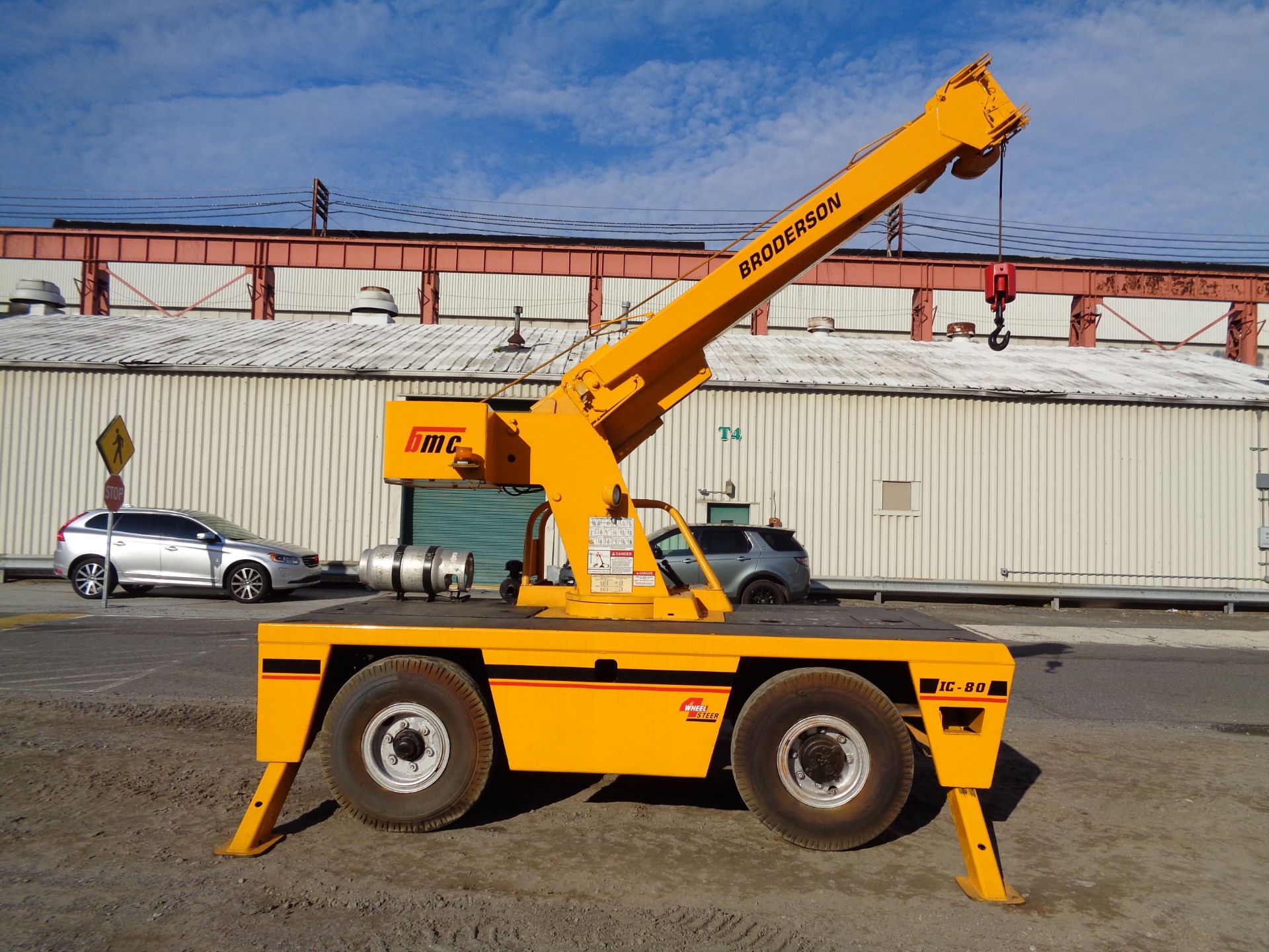 Broderson Carry Deck Crane IC80-2D - 17,000 lbs - Image 11 of 14