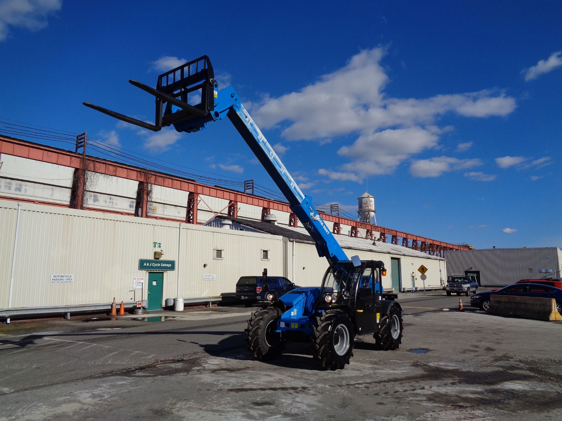 New Unused 2018 Genie GTH3007 Telescopic Forklift 6,600 lbs - Enclosed Cab - Image 7 of 23