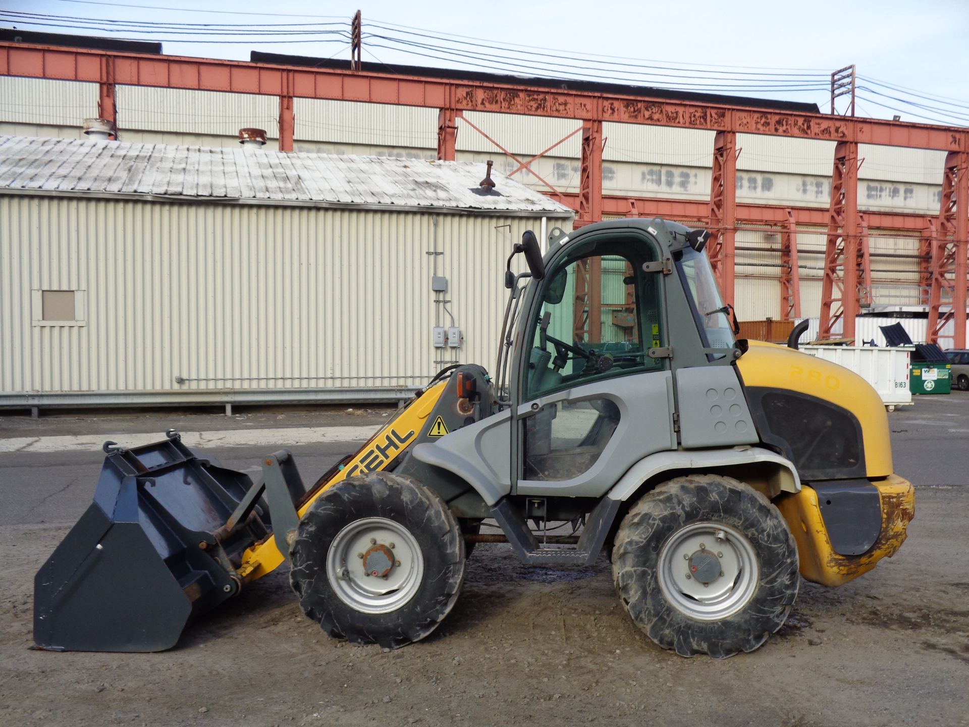 Gehl 341-02 Wheel Loader - Image 9 of 19