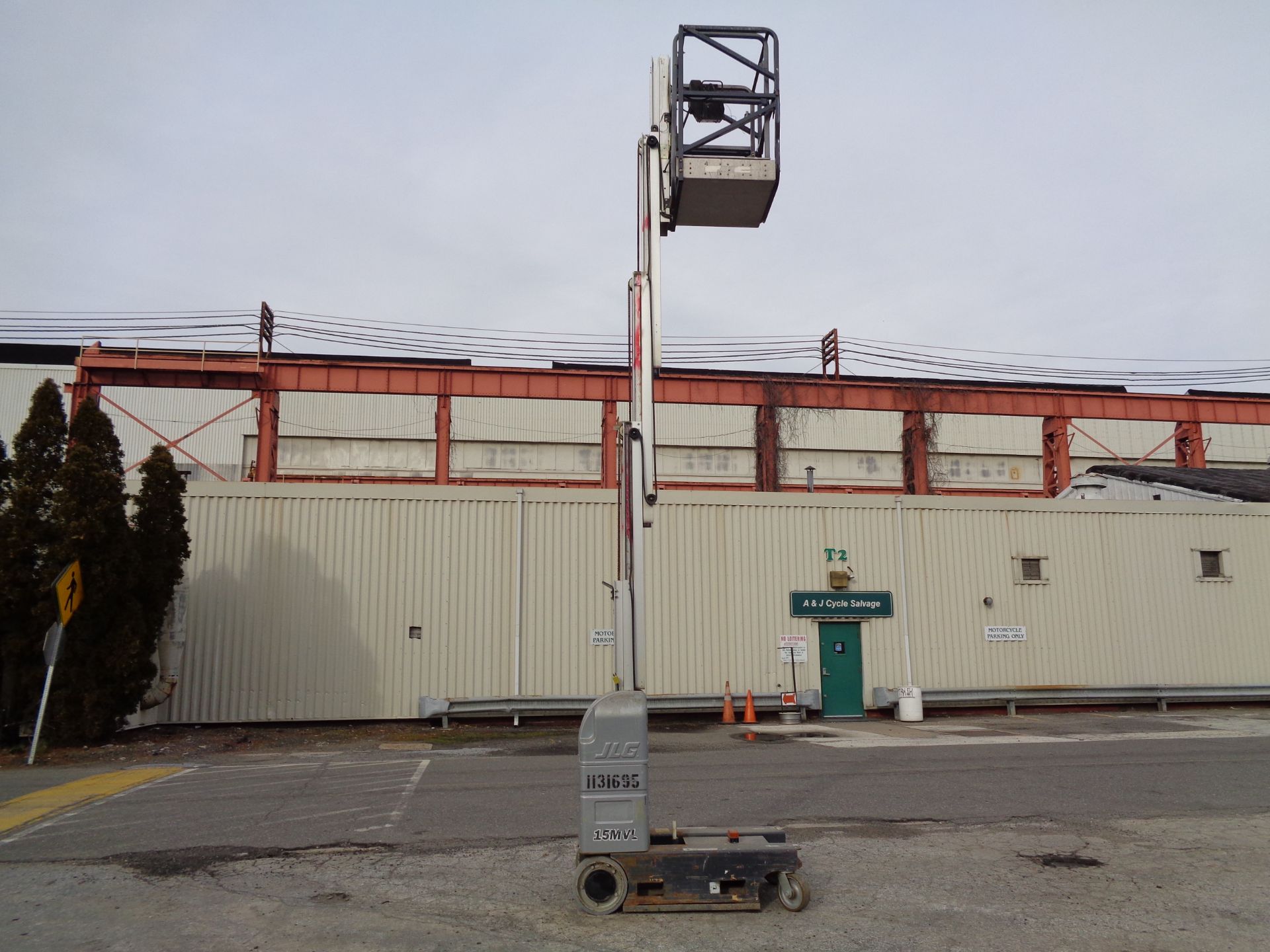 JLG 15MVL Personal Scissor Lift - Image 3 of 14