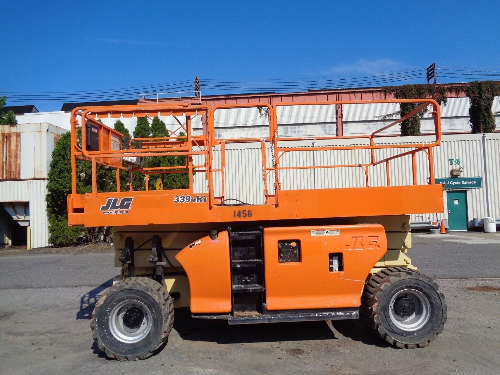 JLG 3394RT 33ft Rough Terrain Scissor Lift - Image 11 of 11