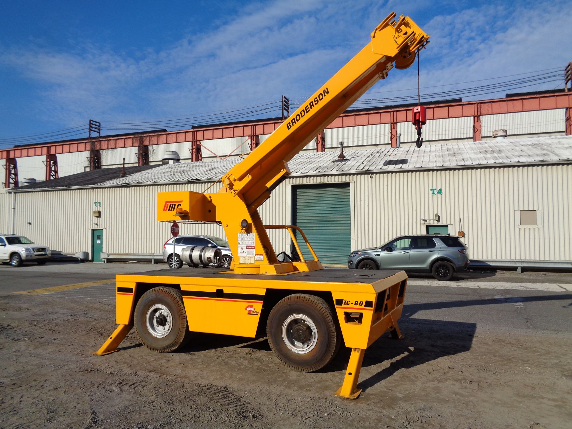 Broderson Carry Deck Crane IC80-2D - 17,000 lbs - Image 12 of 14