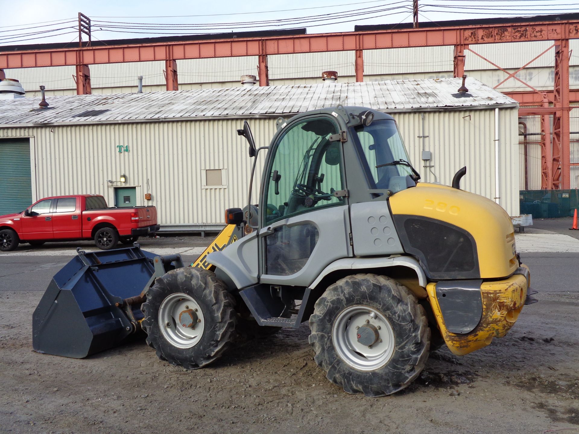 Gehl 341-02 Wheel Loader - Image 8 of 19