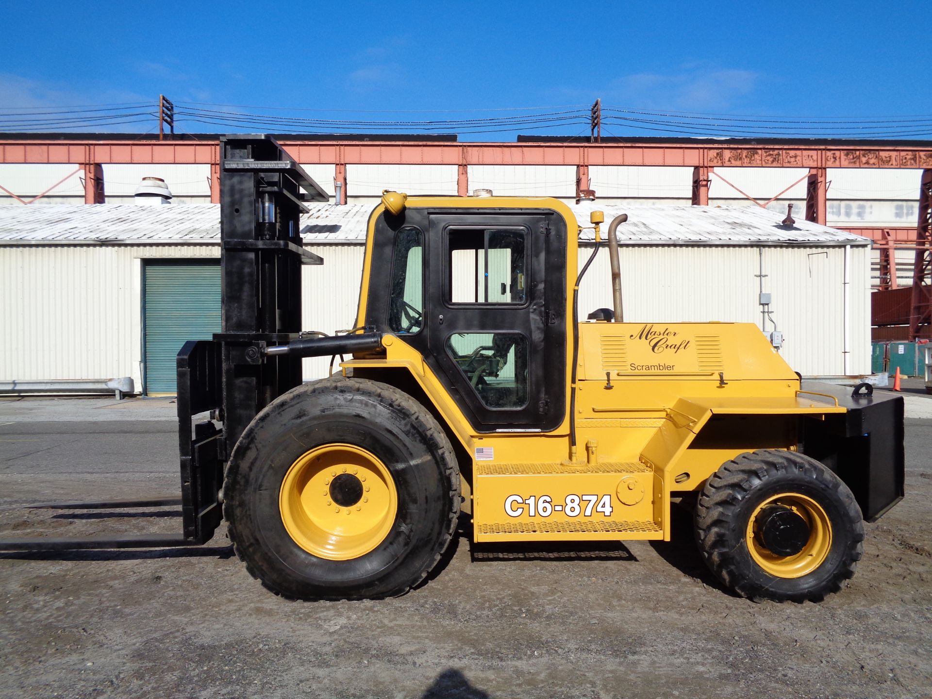 2008 Master Craft C16.874 16,000 lbs Rough Terrain 4x4 Forklift - Image 6 of 12