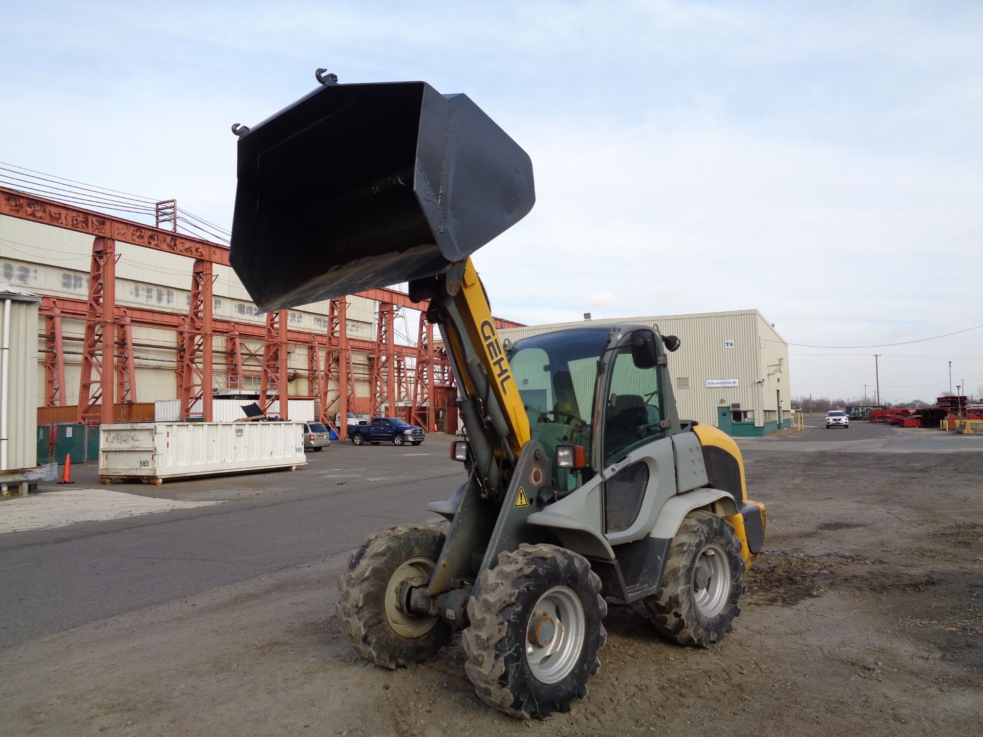 Gehl 341-02 Wheel Loader - Image 6 of 19