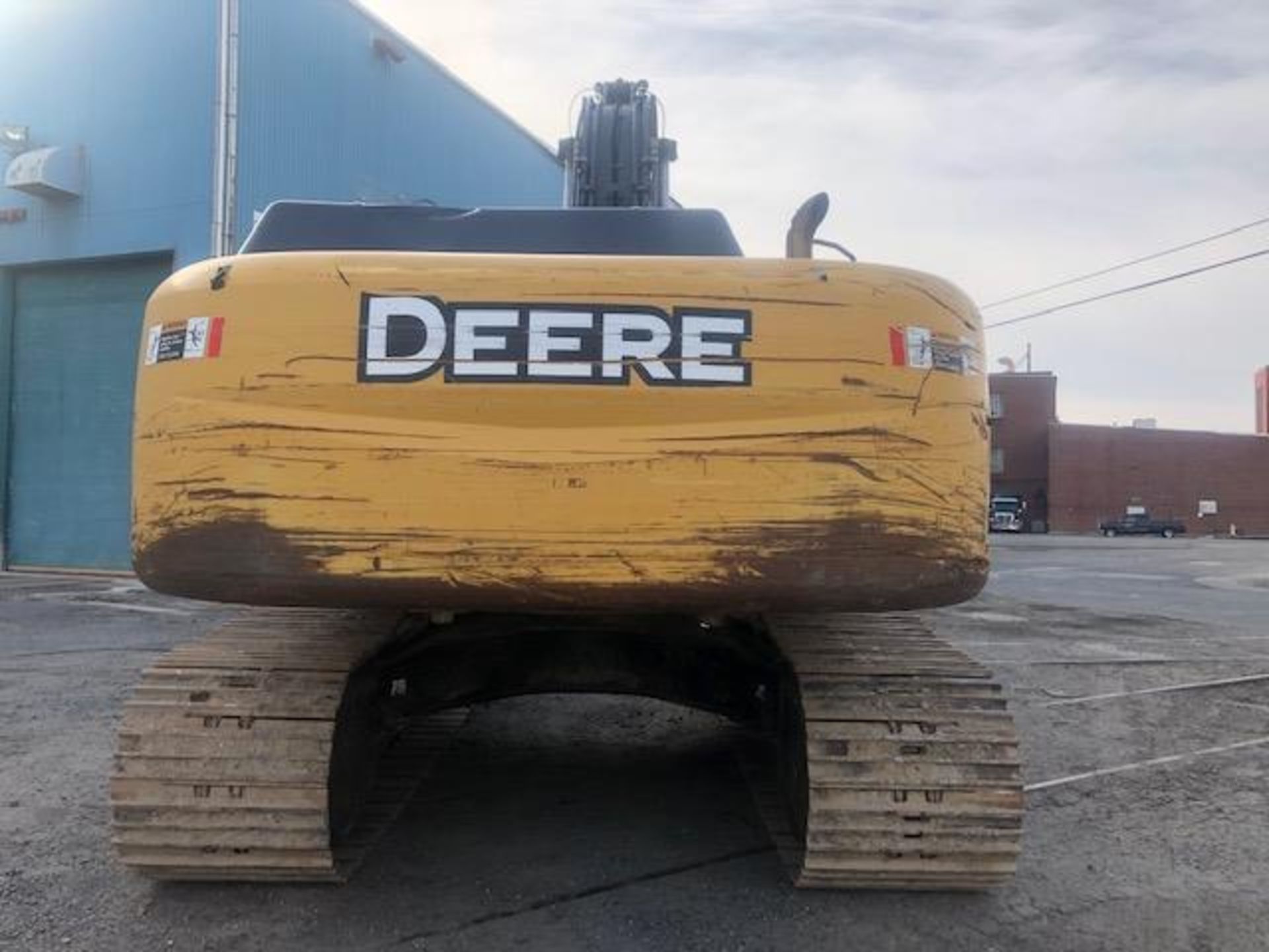 2011 John Deere 350DLC Excavator Backhoe - Image 16 of 31