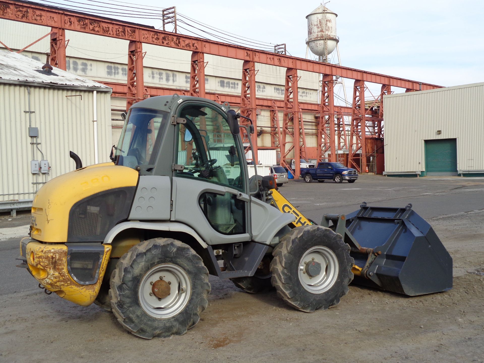 Gehl 341-02 Wheel Loader - Image 14 of 19