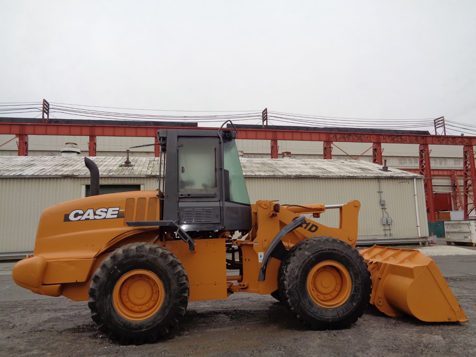 Case 621D Wheel Loader - Image 20 of 30