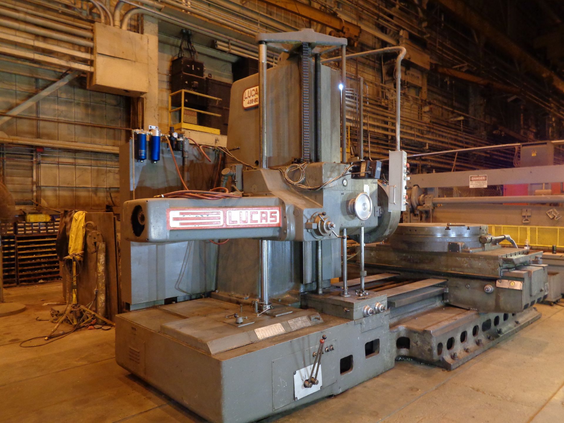 Lucas 42B-60 Horizontal Boring Mill - Image 11 of 17