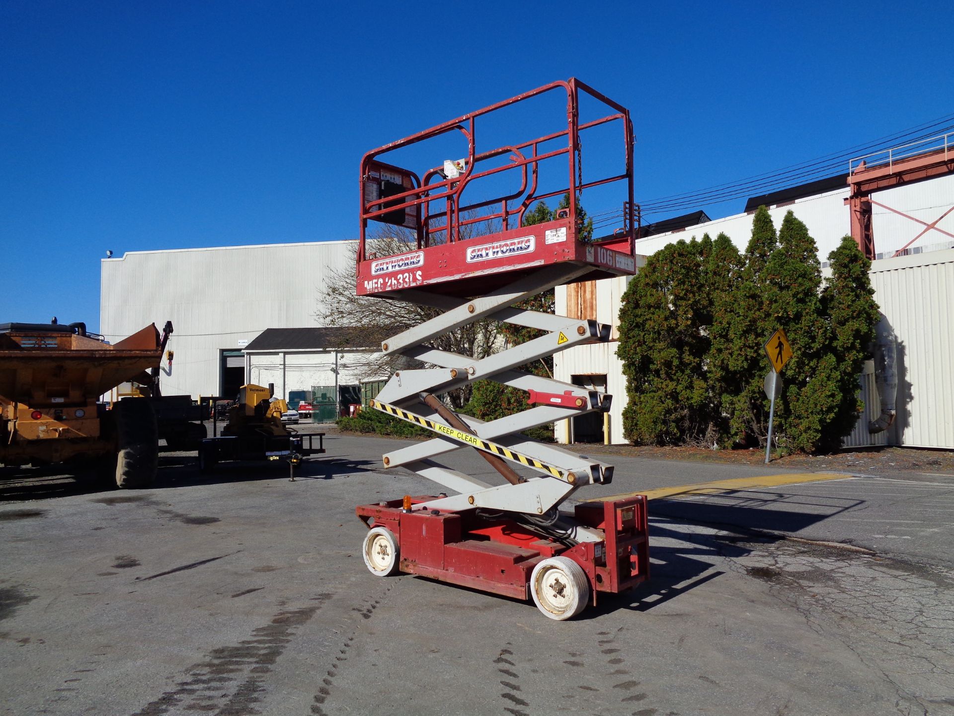 2009 MEC 2633ES Electric 26ft Scissor Lift - Image 17 of 29