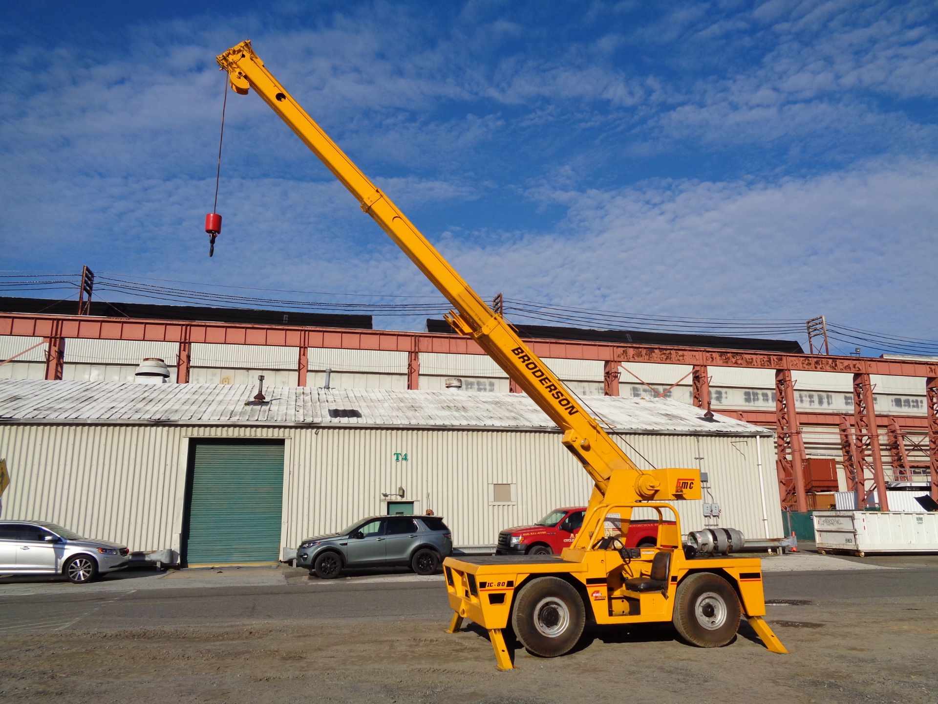 Broderson Carry Deck Crane IC80-2D - 17,000 lbs - Image 6 of 14