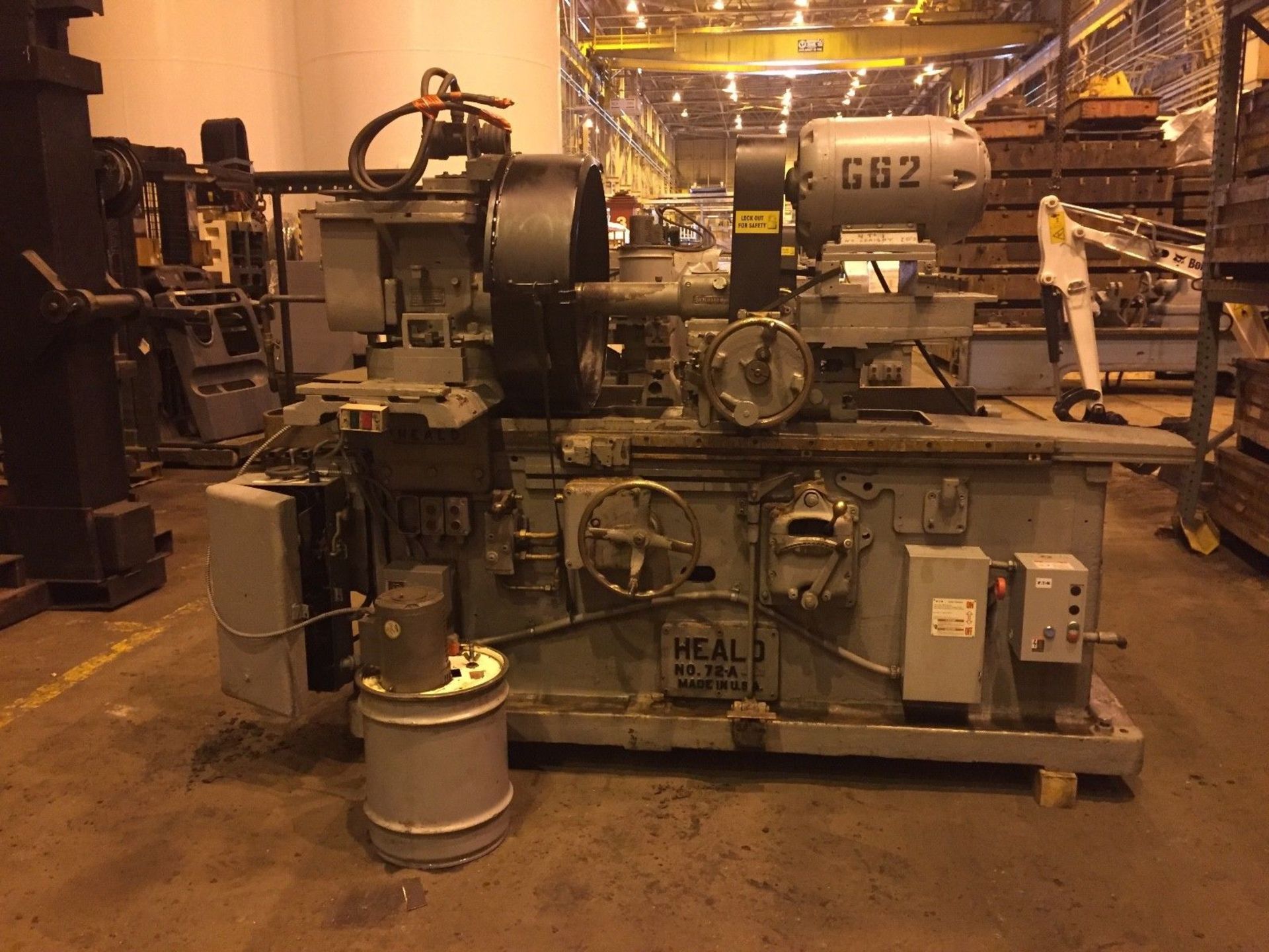 Heald 72 24in ID Grinder Internal Cylindrical Universal Lathe - Free Loading - Image 7 of 9