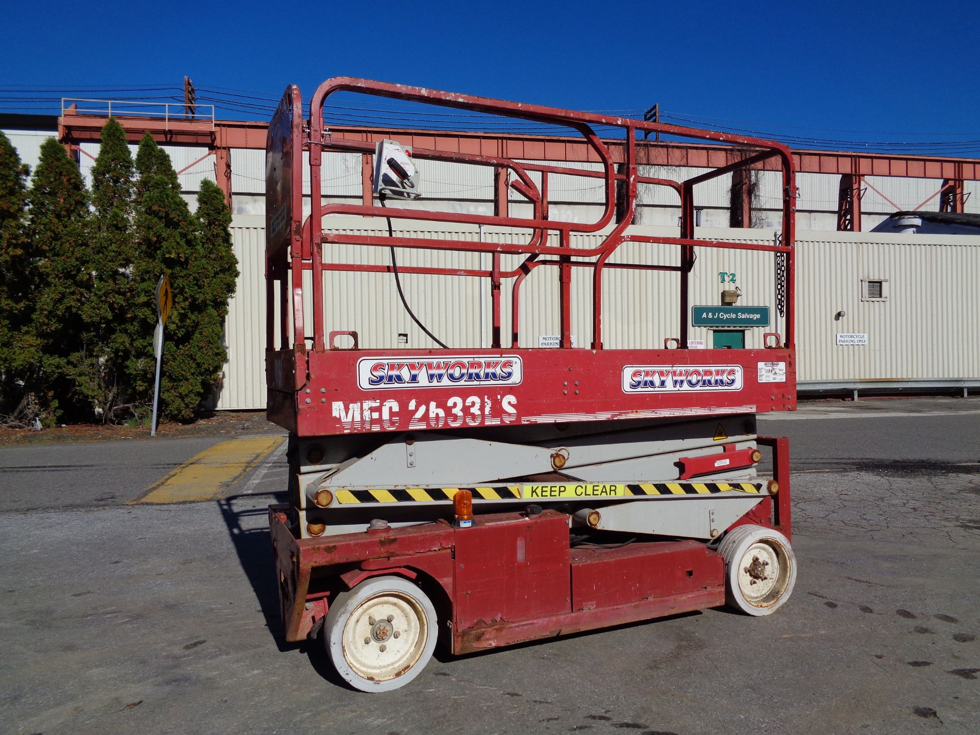 2009 MEC 2633ES Electric 26ft Scissor Lift - Image 25 of 29