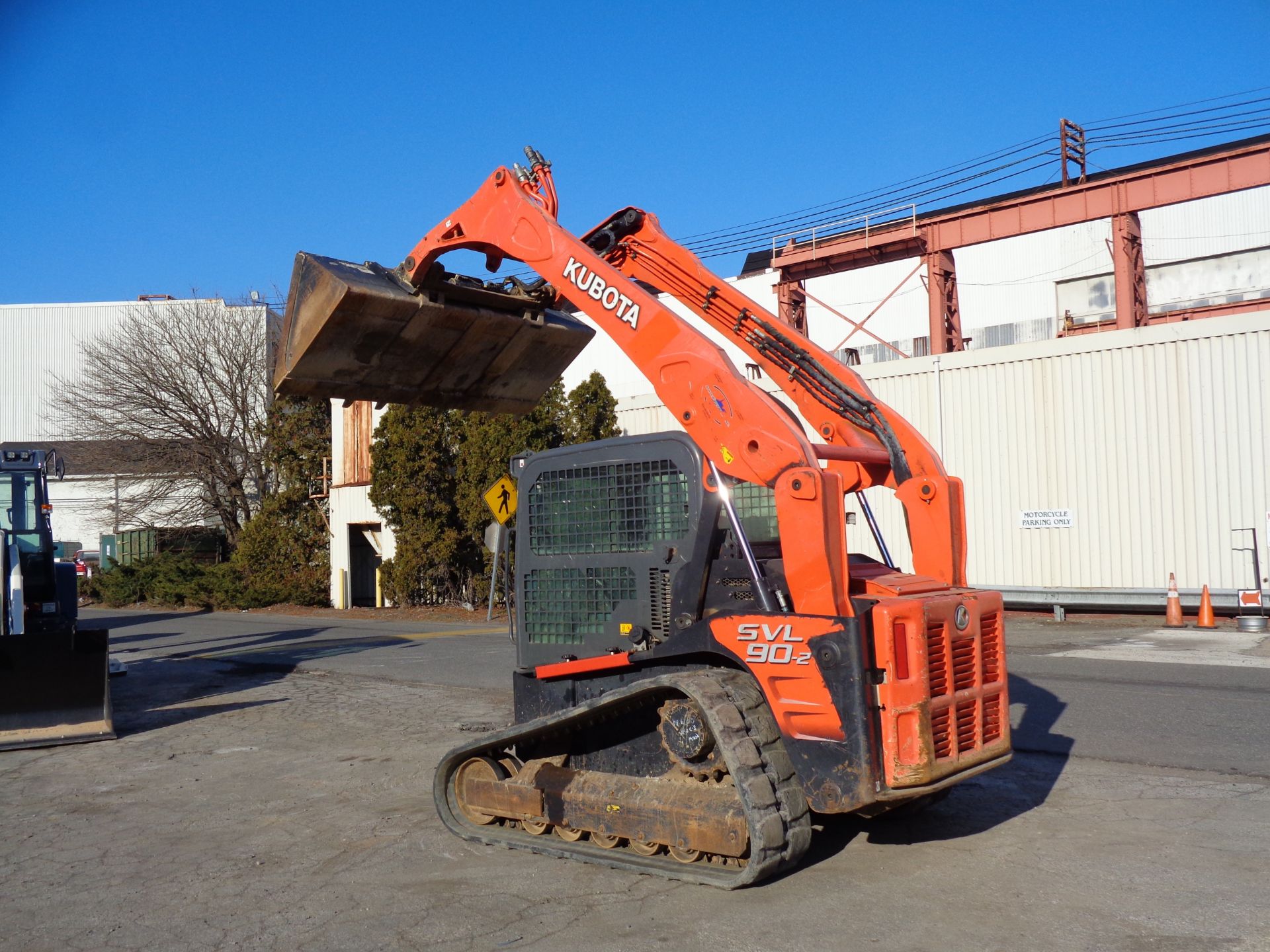 Kubota SVL90-2 Skid Steer - Enclosed Cab - Image 3 of 20