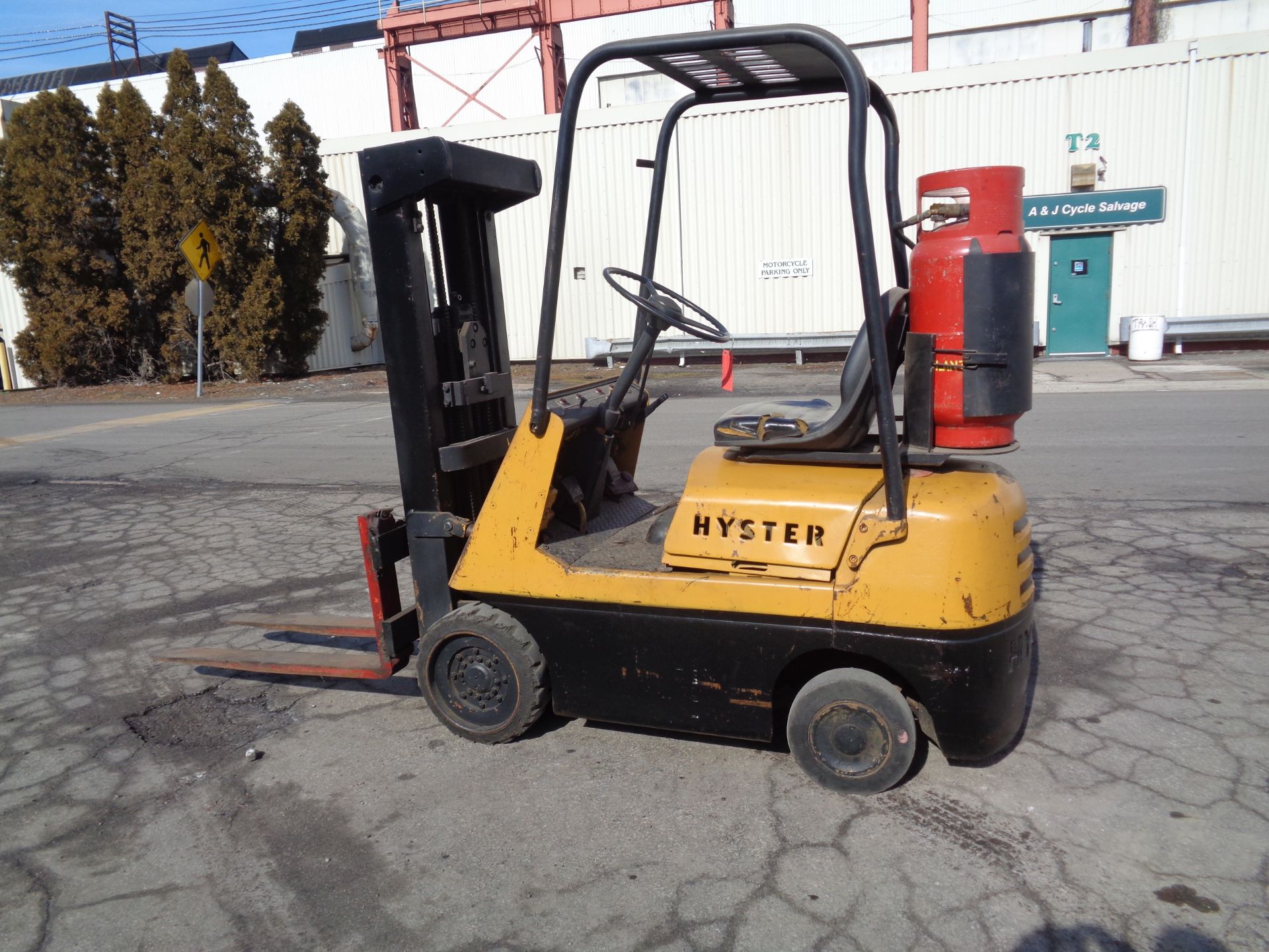 Hyster S30A 3100Lbs Forklift Triple Mast - Image 10 of 14