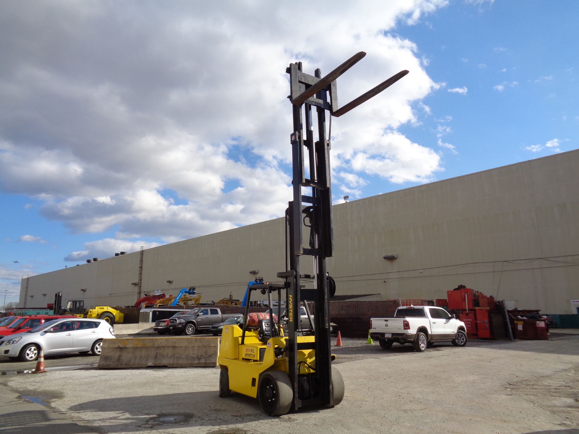 Hyster S155XL Forklift 15,500 lbs - QUAD MAST - Image 12 of 17