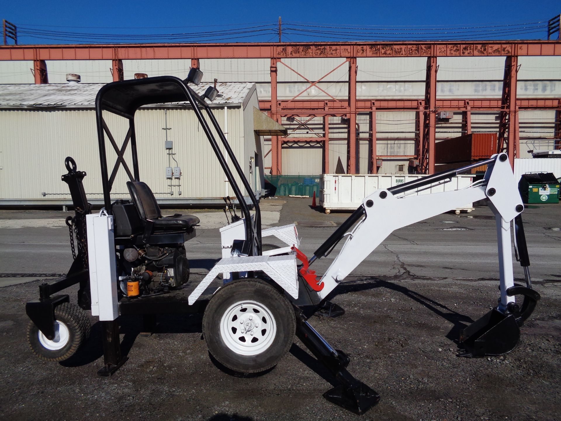 Go For Digger GF6LM Tow Behind Excavator Backhoe - Image 8 of 12