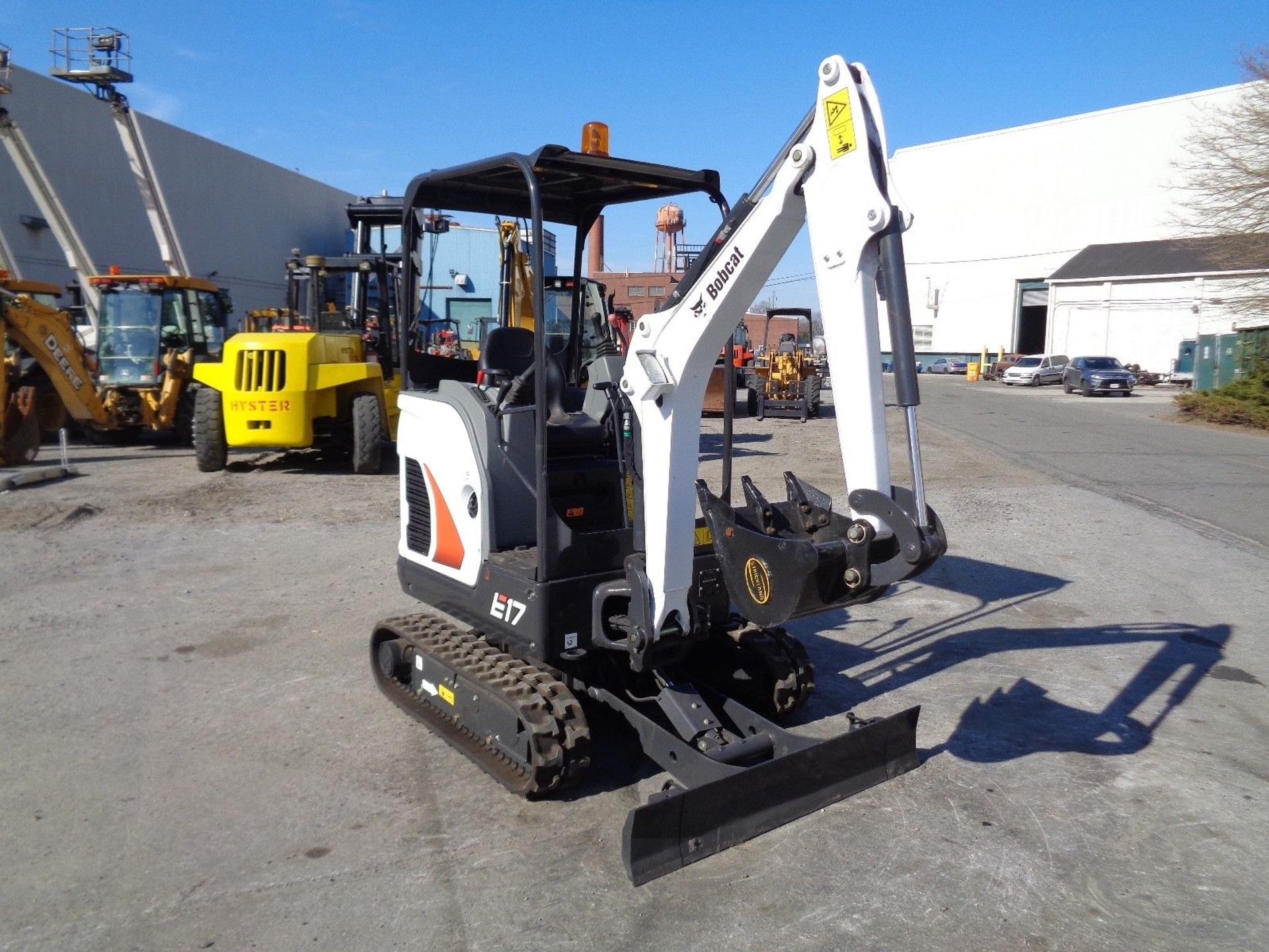 NEW Unused - 2017 Bobcat E17 Mini Excavator - Image 7 of 11