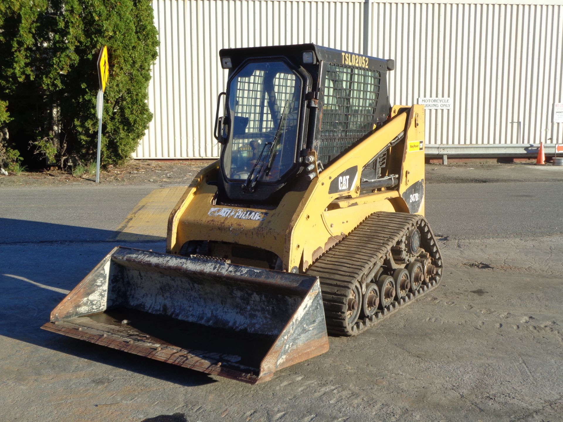 2014 Caterpillar 247B3 Skid Steer - Image 13 of 20