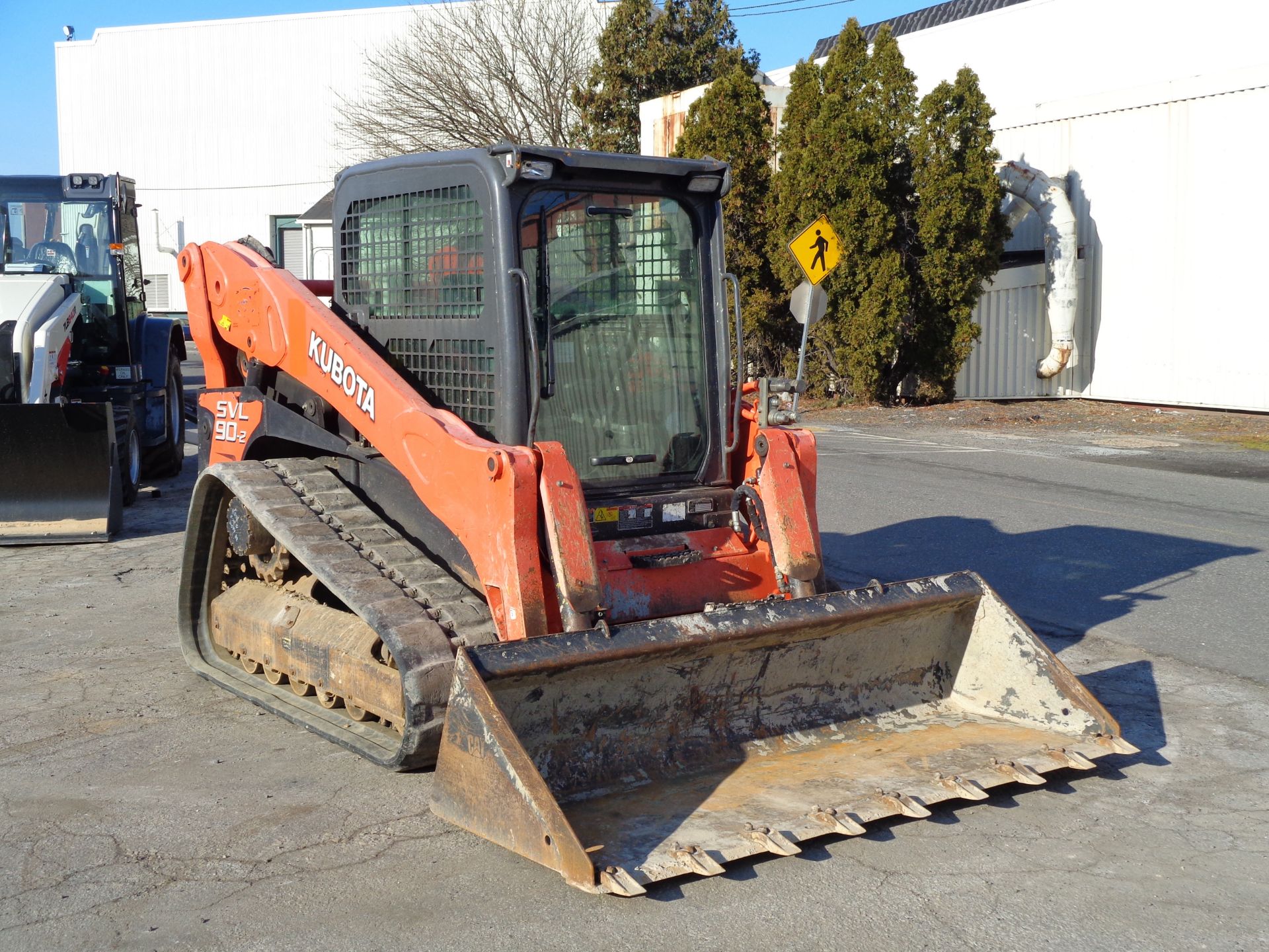 Kubota SVL90-2 Skid Steer - Enclosed Cab - Image 19 of 20