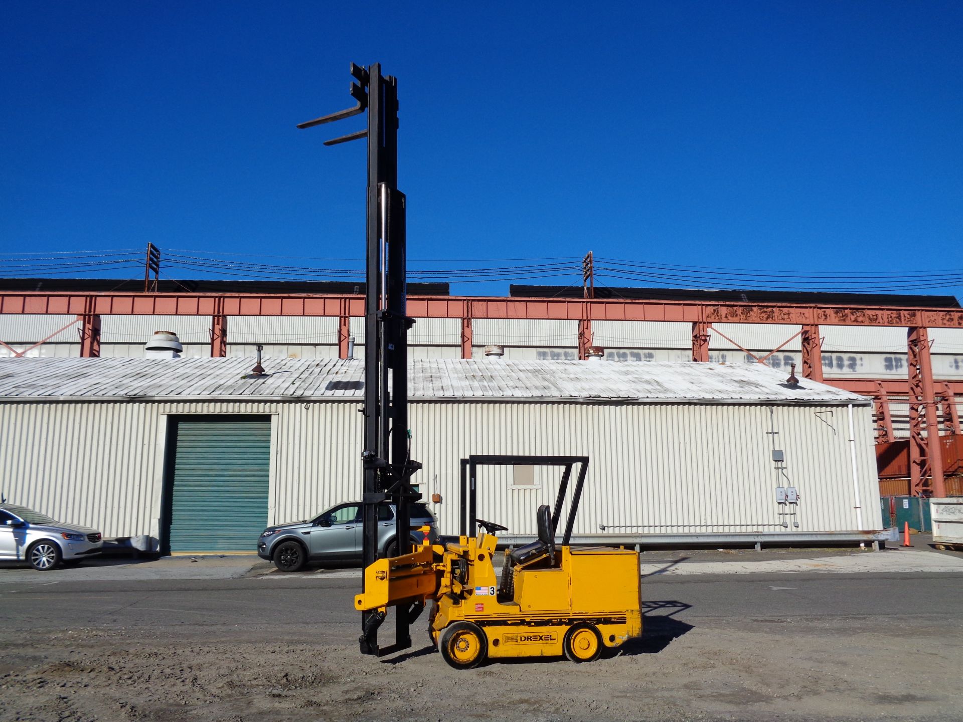 Drexel SL44/4 4,000LBS Swing Mast Forklift - Image 6 of 16