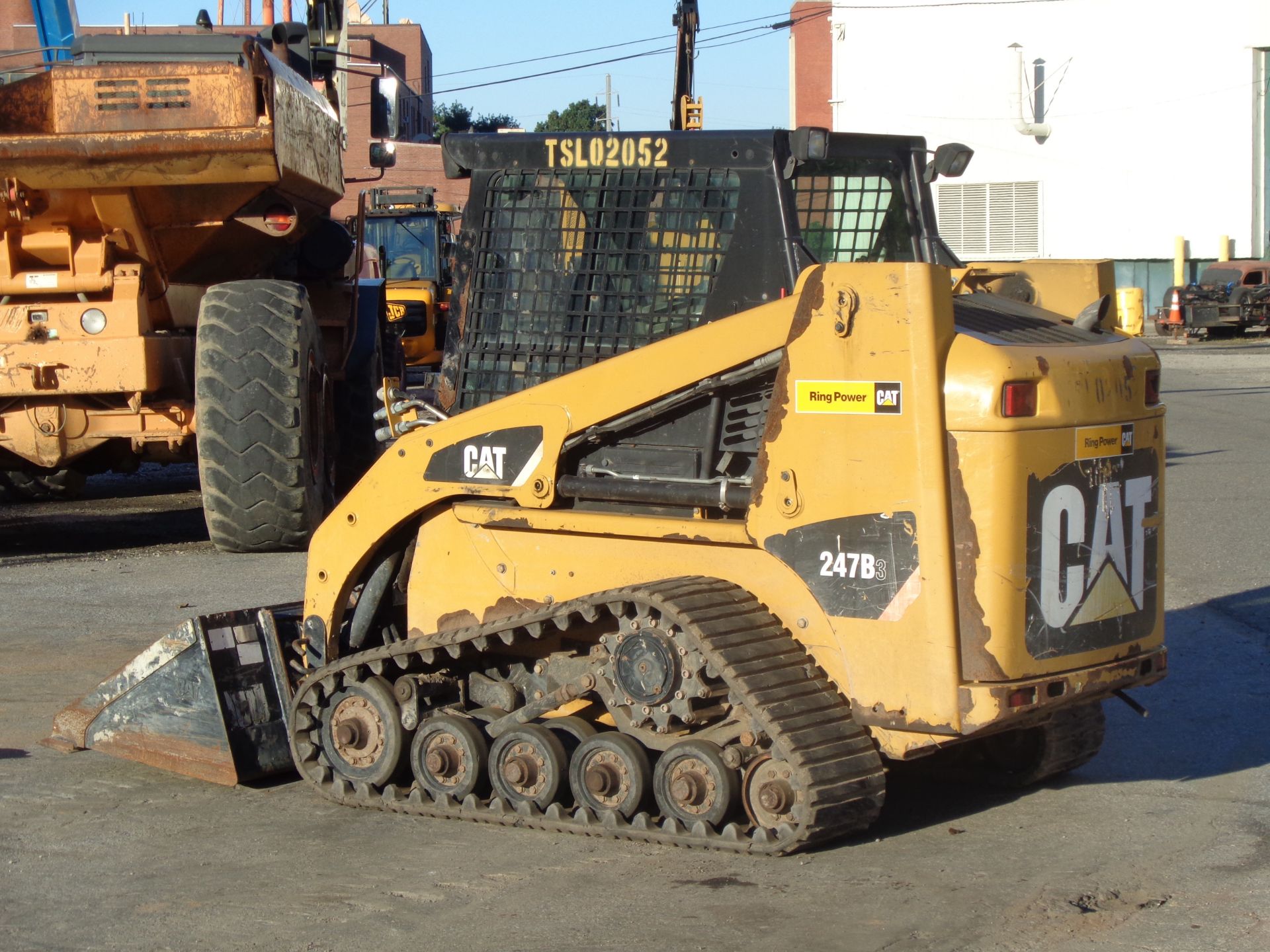 2014 Caterpillar 247B3 Skid Steer - Image 9 of 20