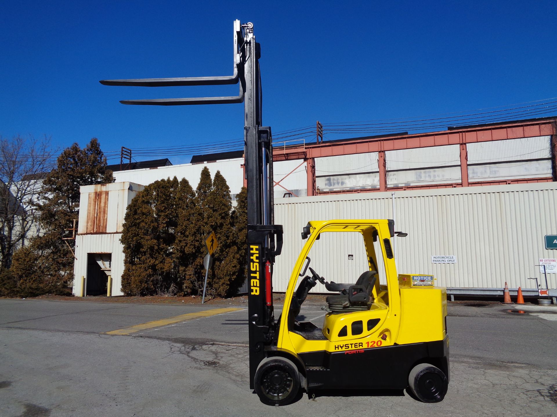 2015 Hyster S120FTPRS 12,000lbs Forklift - Triple Mast - Image 10 of 17