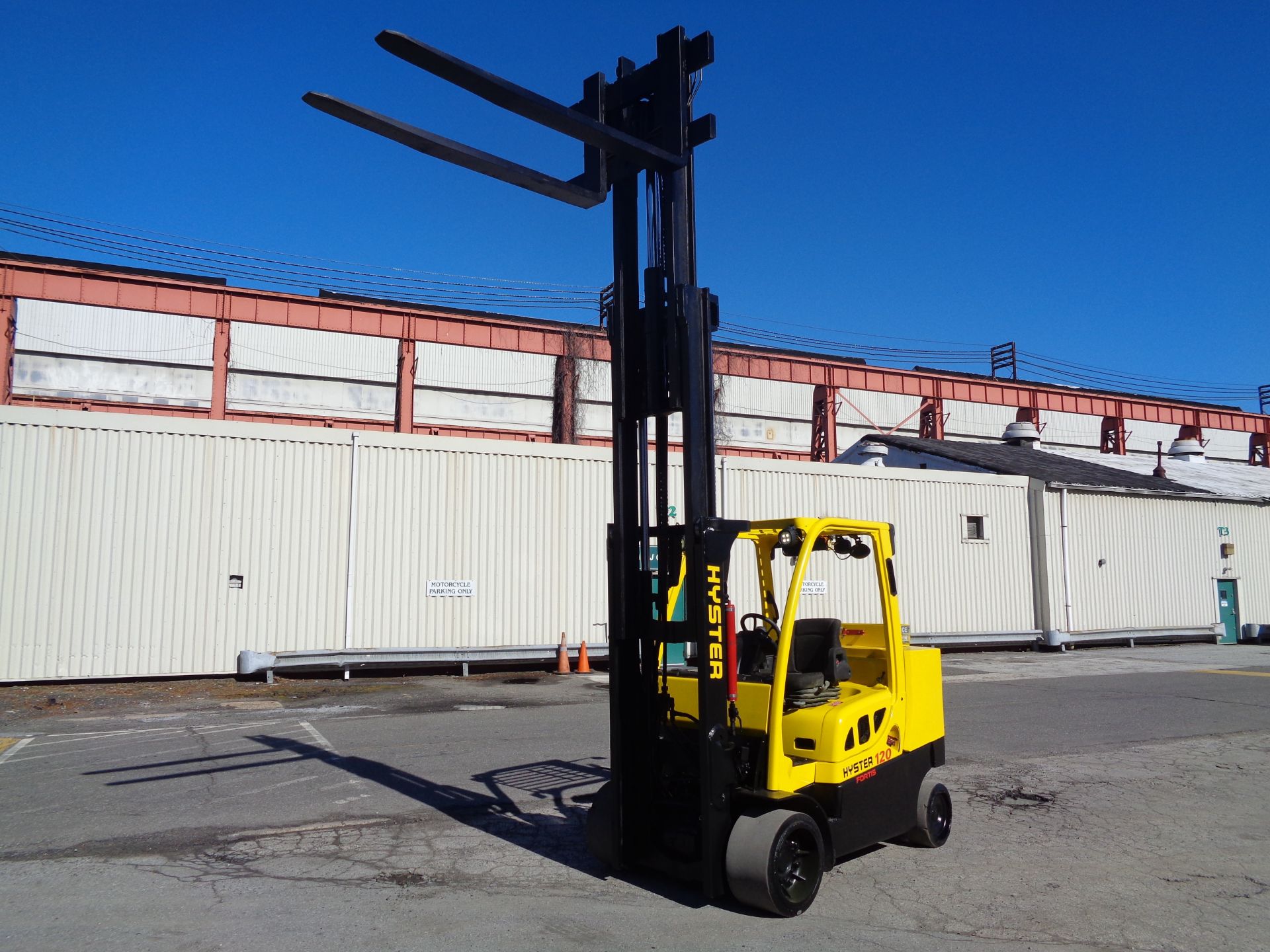 2015 Hyster S120FTPRS 12,000lbs Forklift - Triple Mast - Image 8 of 17