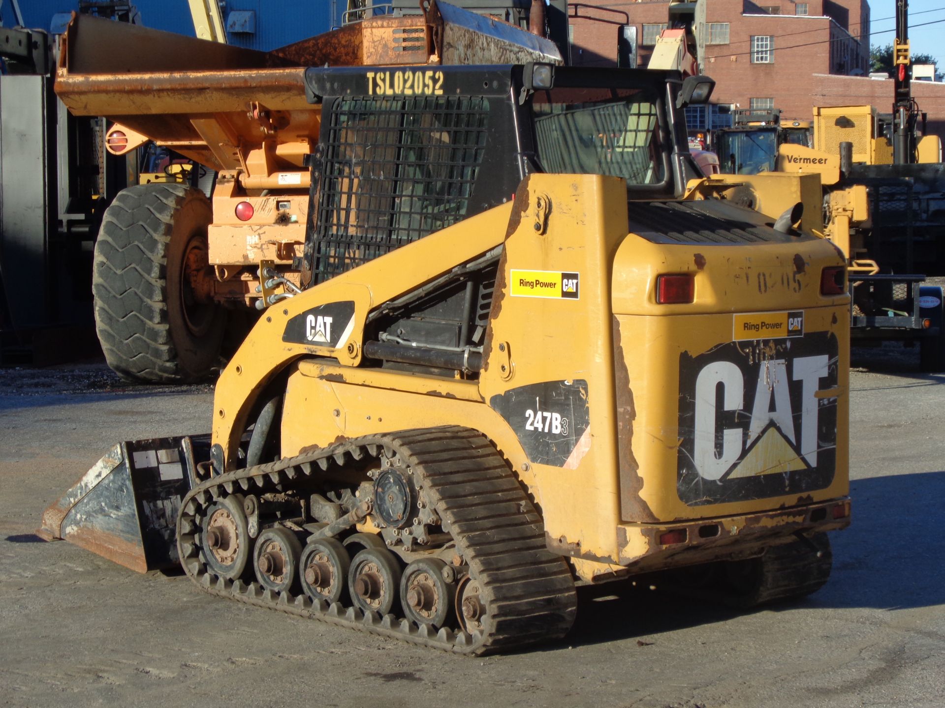 2014 Caterpillar 247B3 Skid Steer - Image 8 of 20