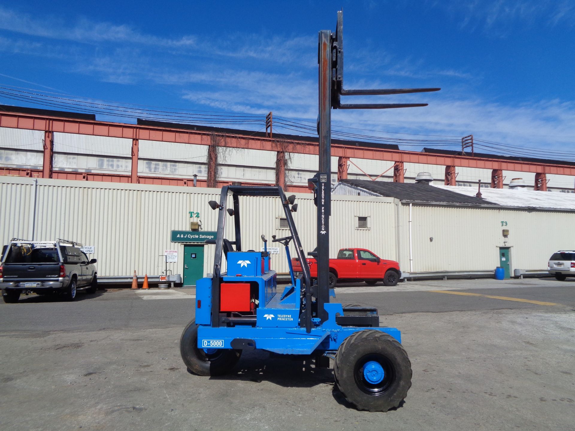 Teledyne Princeton D5000 5,000 lbs forklift - Image 5 of 19