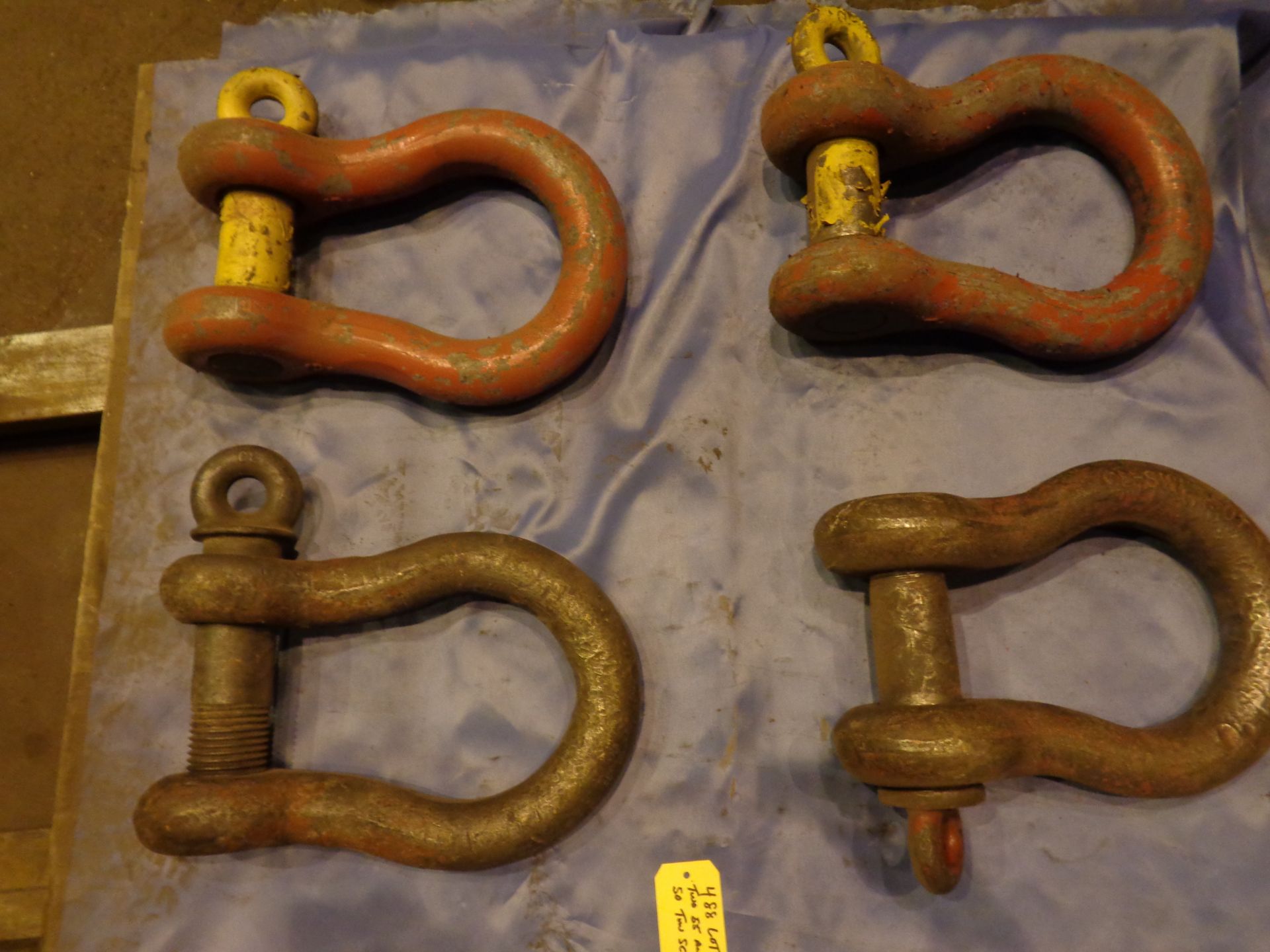 Lot of Shackles 55 and 50 Ton (488) - Image 8 of 10