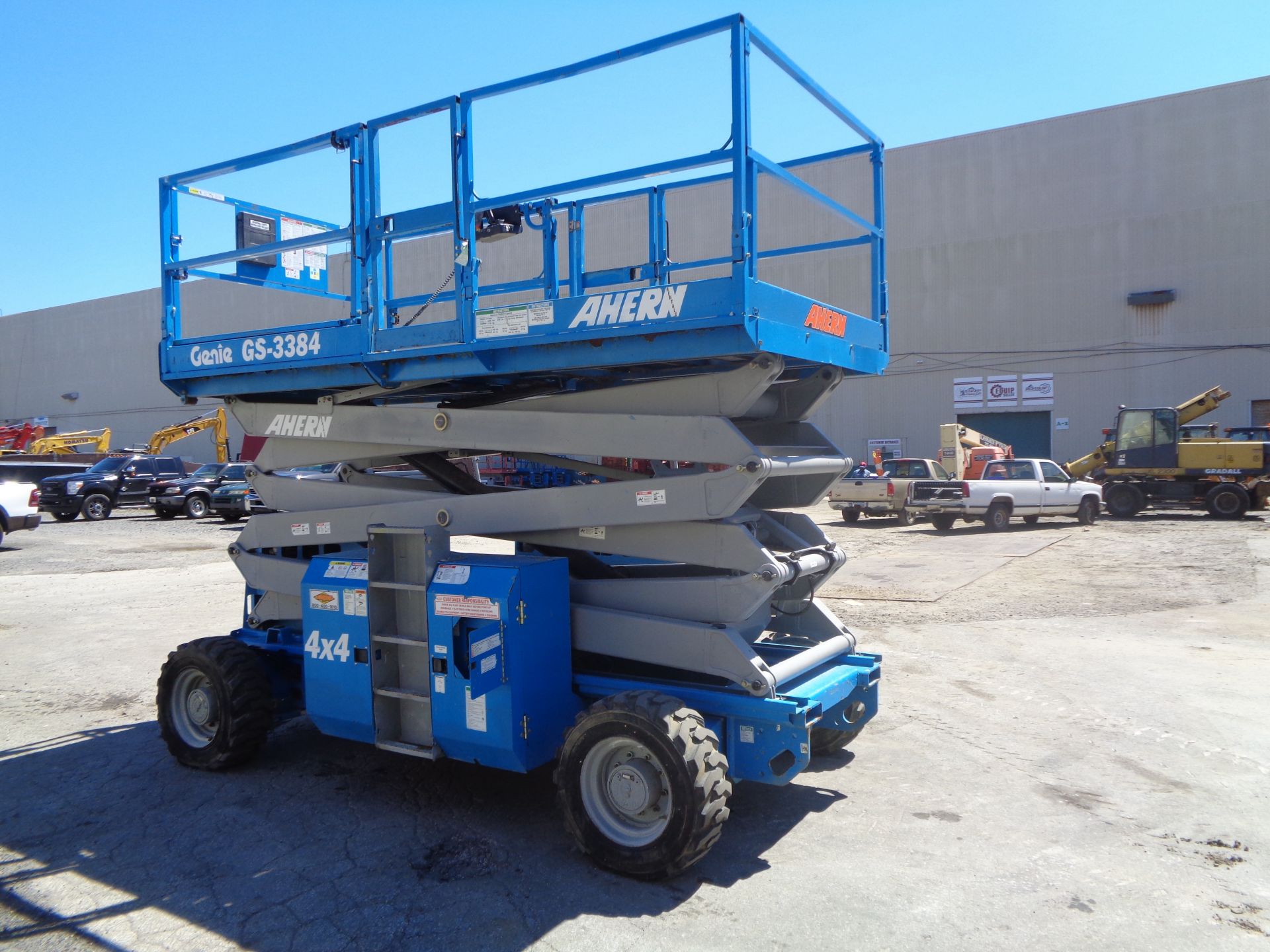 2008 Genie GS3384RT Rough Terrain 4x4 Scissor Lift-33ft - Image 10 of 27